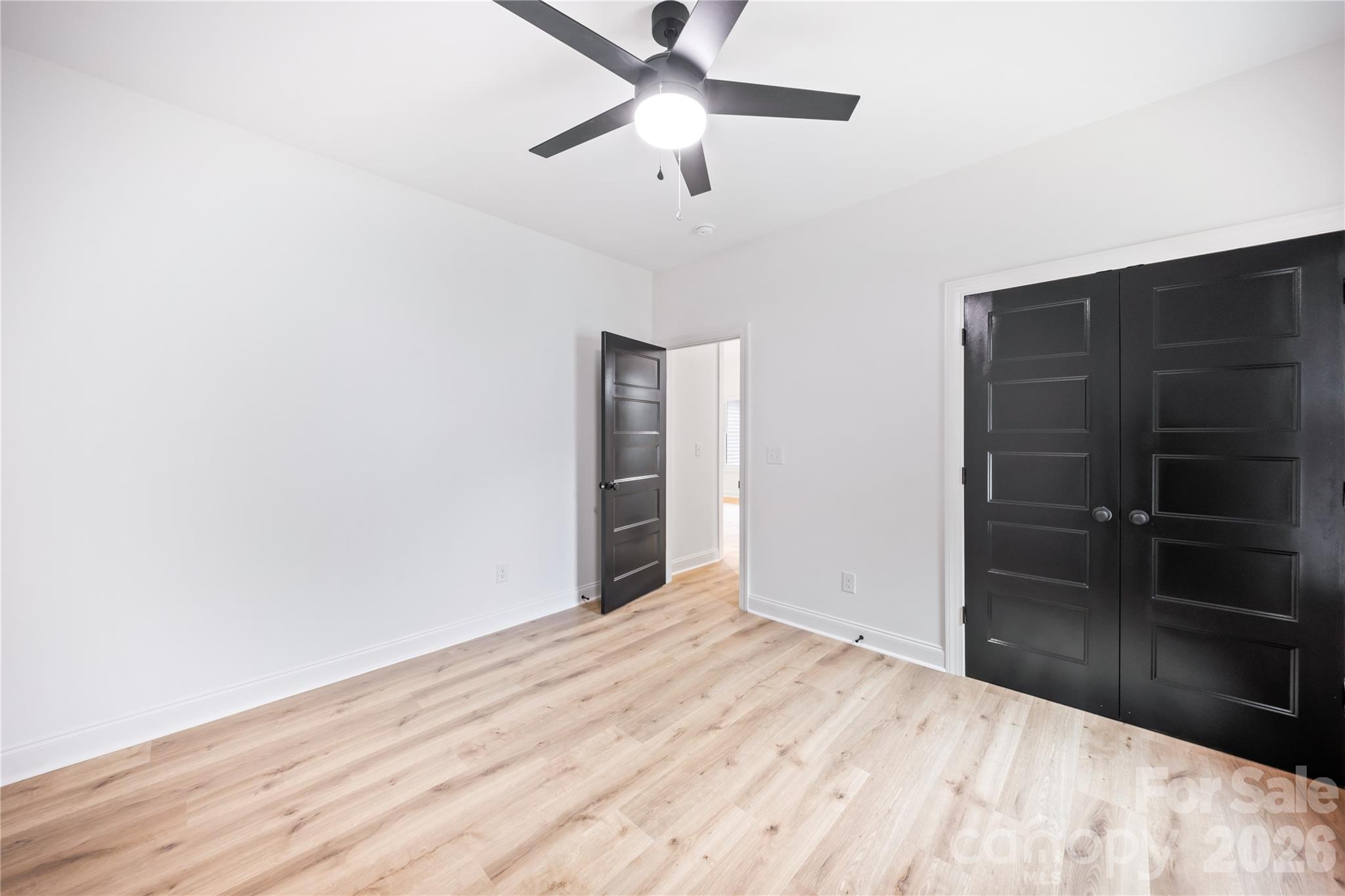 3301 Eva Drive Property Photo 6