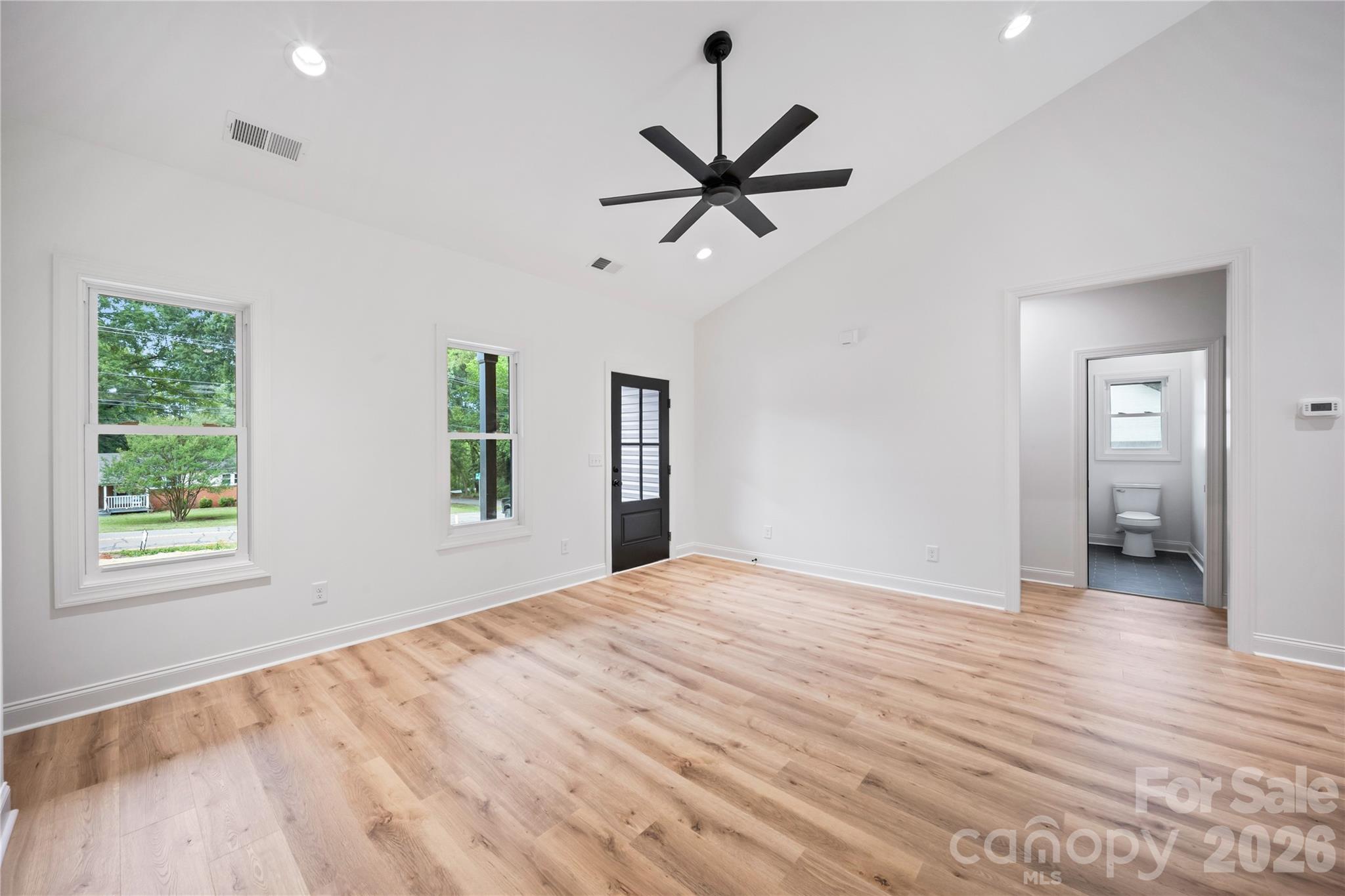 3301 Eva Drive Property Photo 15