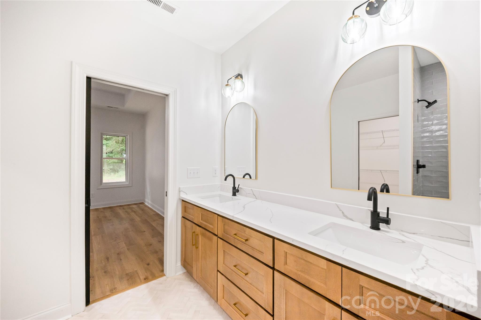 3301 Eva Drive Property Photo 20