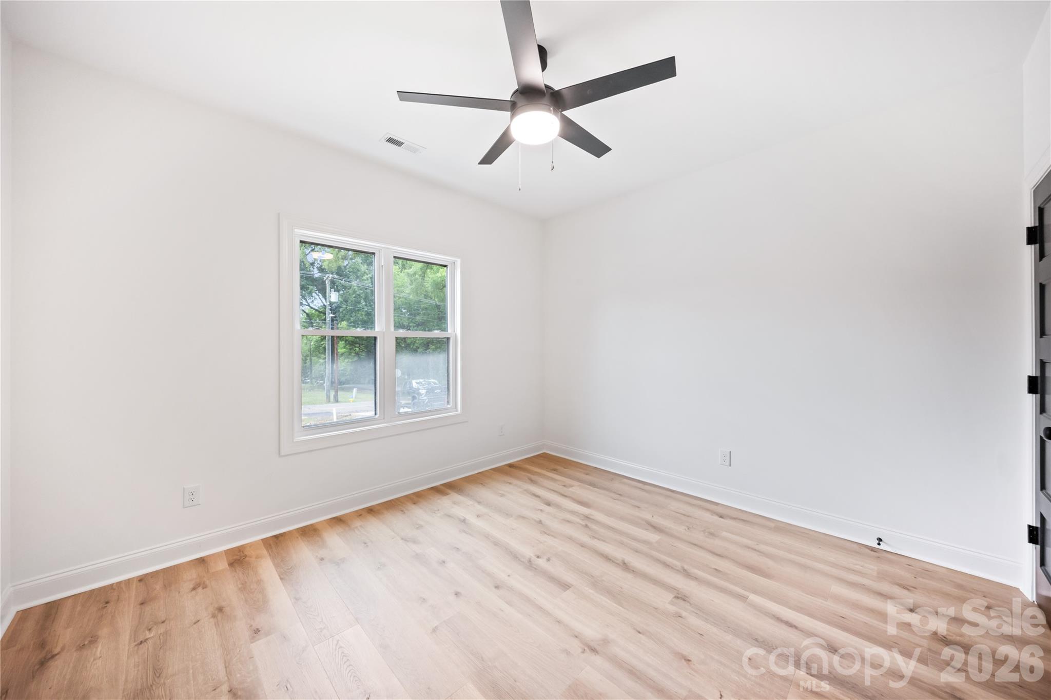 3301 Eva Drive Property Photo 30