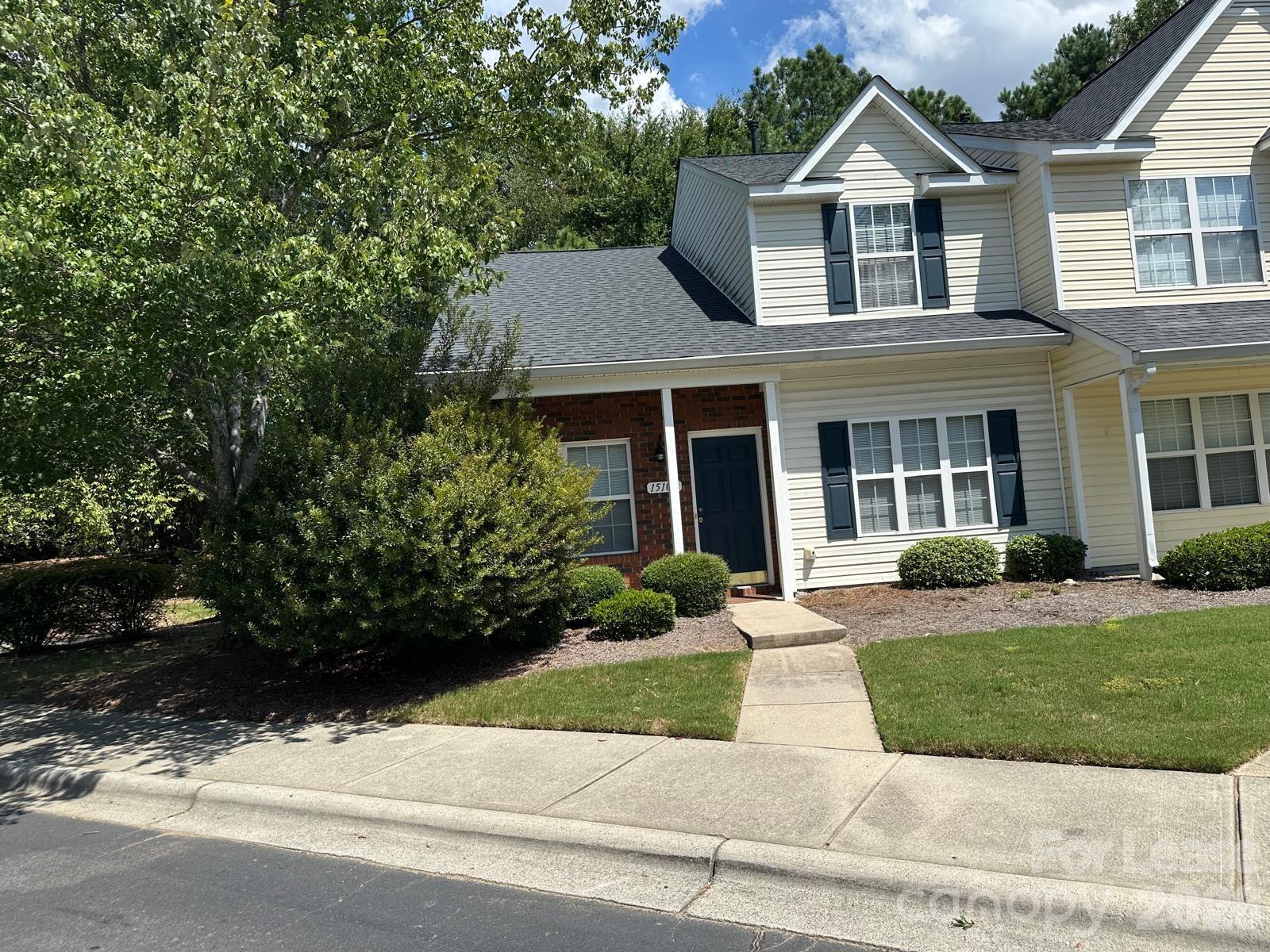 15105 Deshler Court Property Photo 1