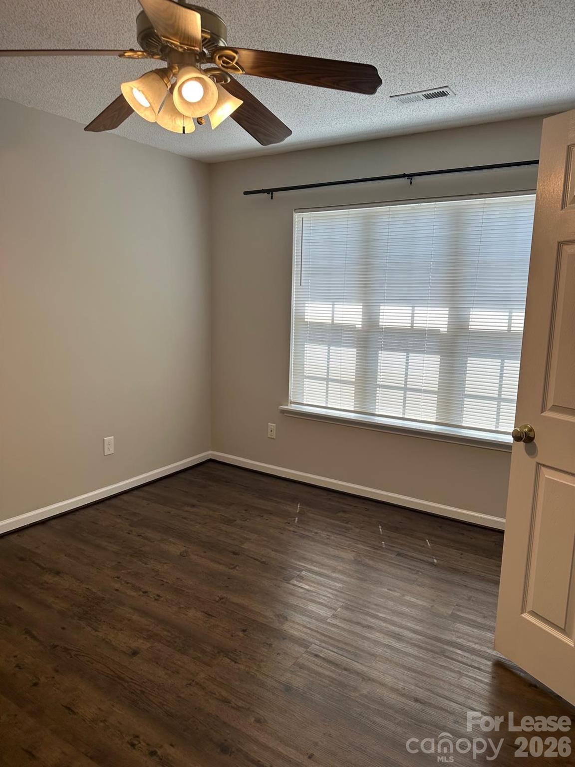 15105 Deshler Court Property Photo 13