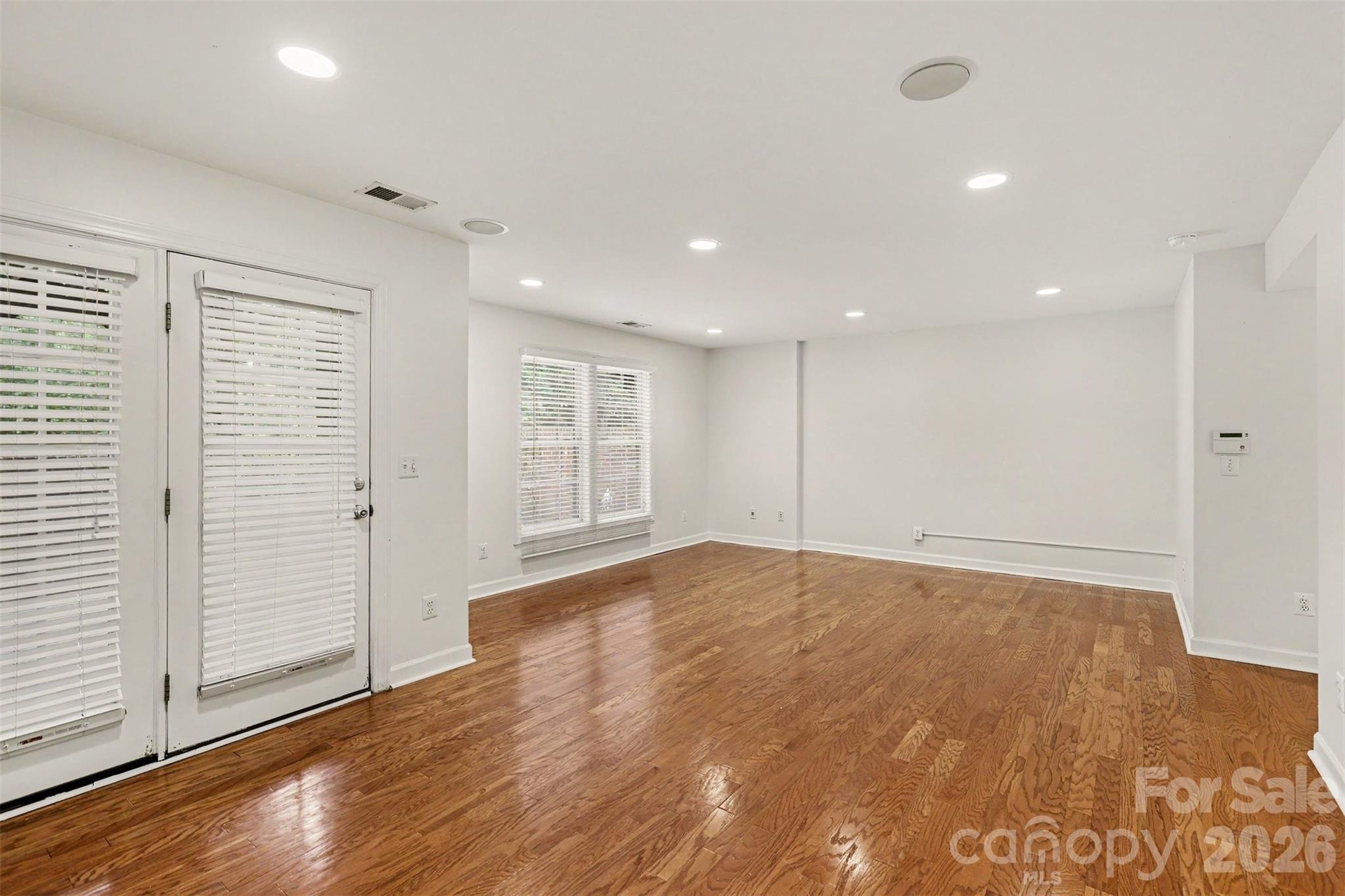 3251 Luke Crossing Drive Property Photo 24