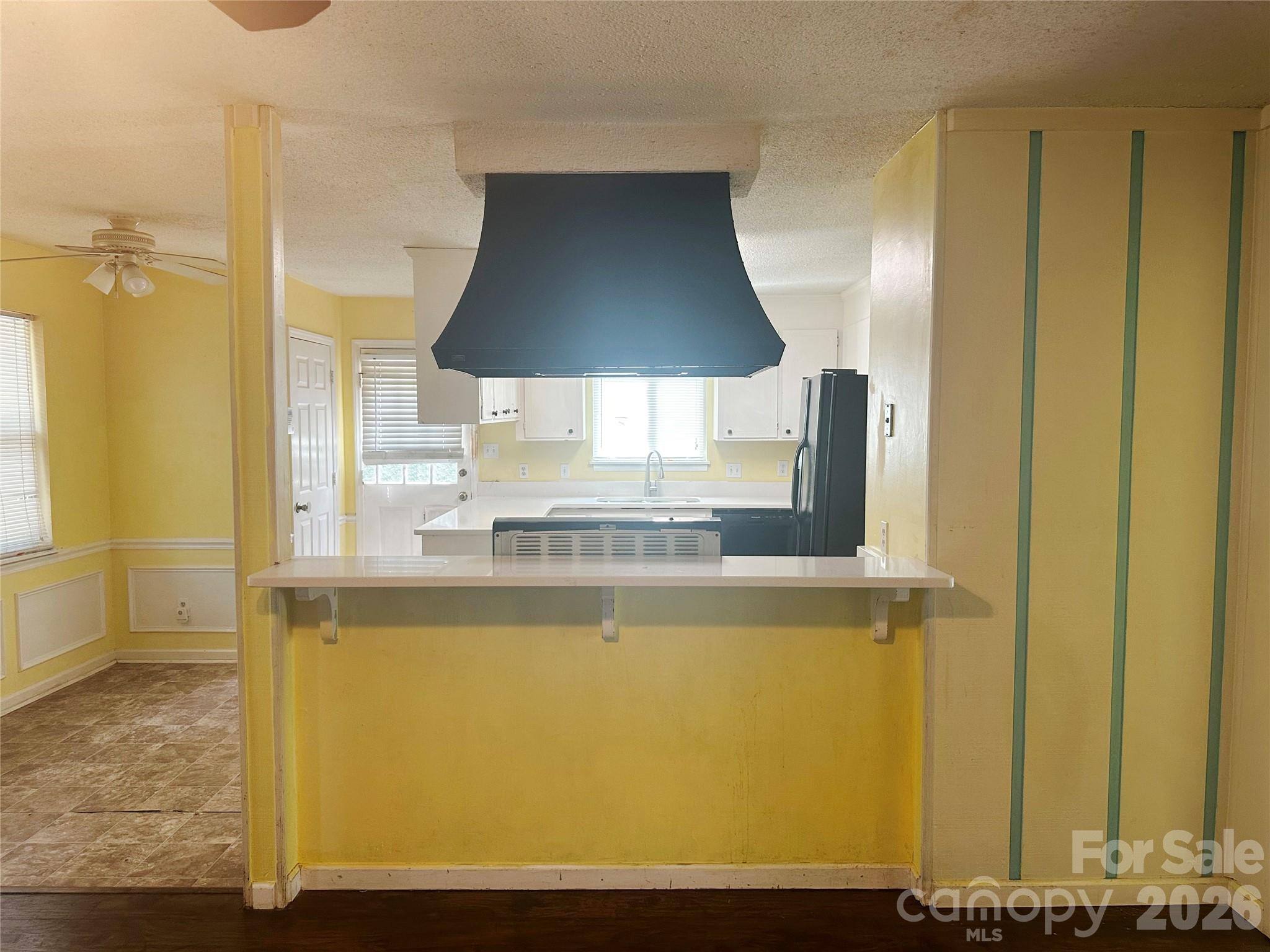 9607 Barkridge Road Property Photo 10