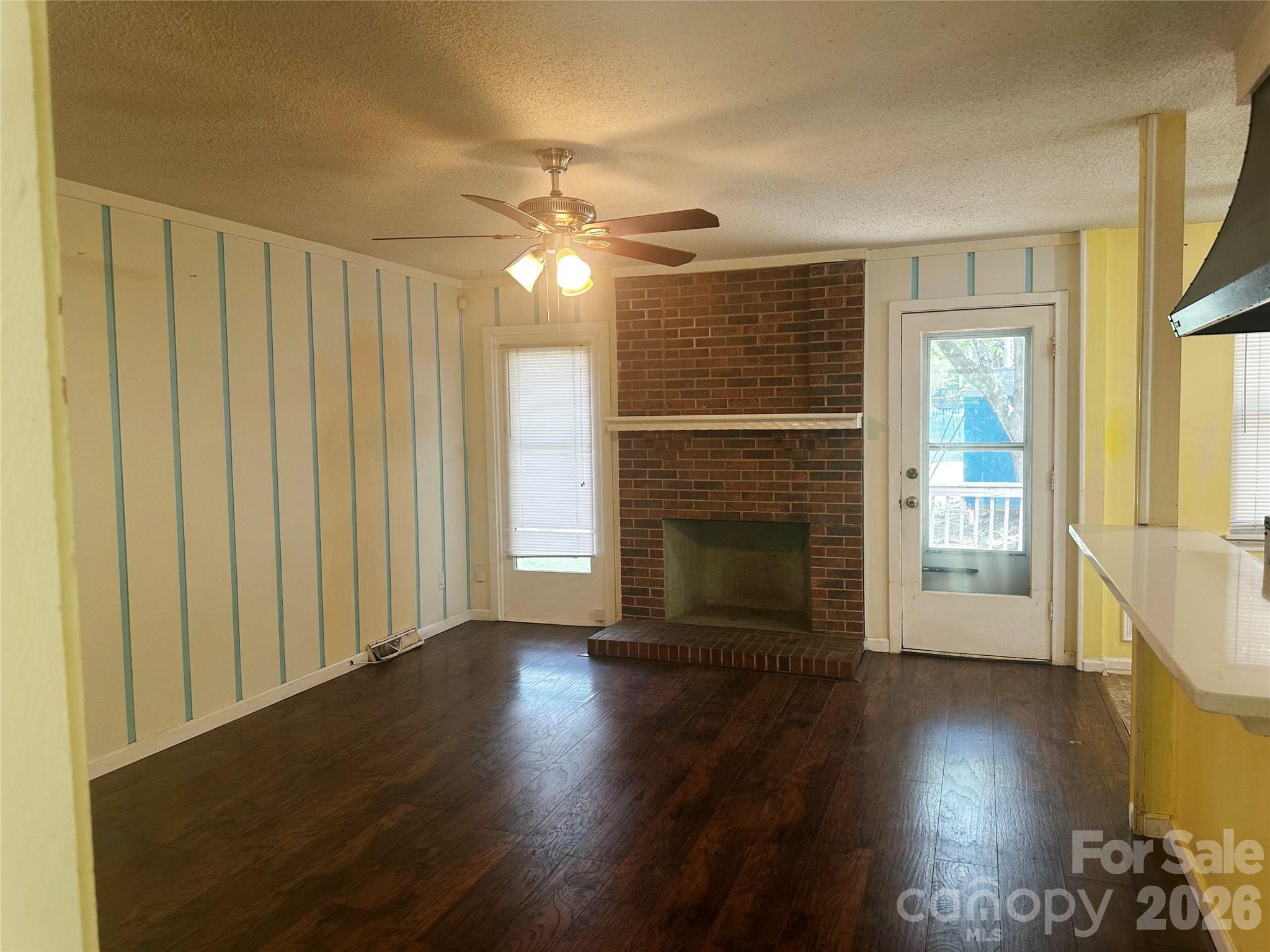 9607 Barkridge Road Property Photo 13