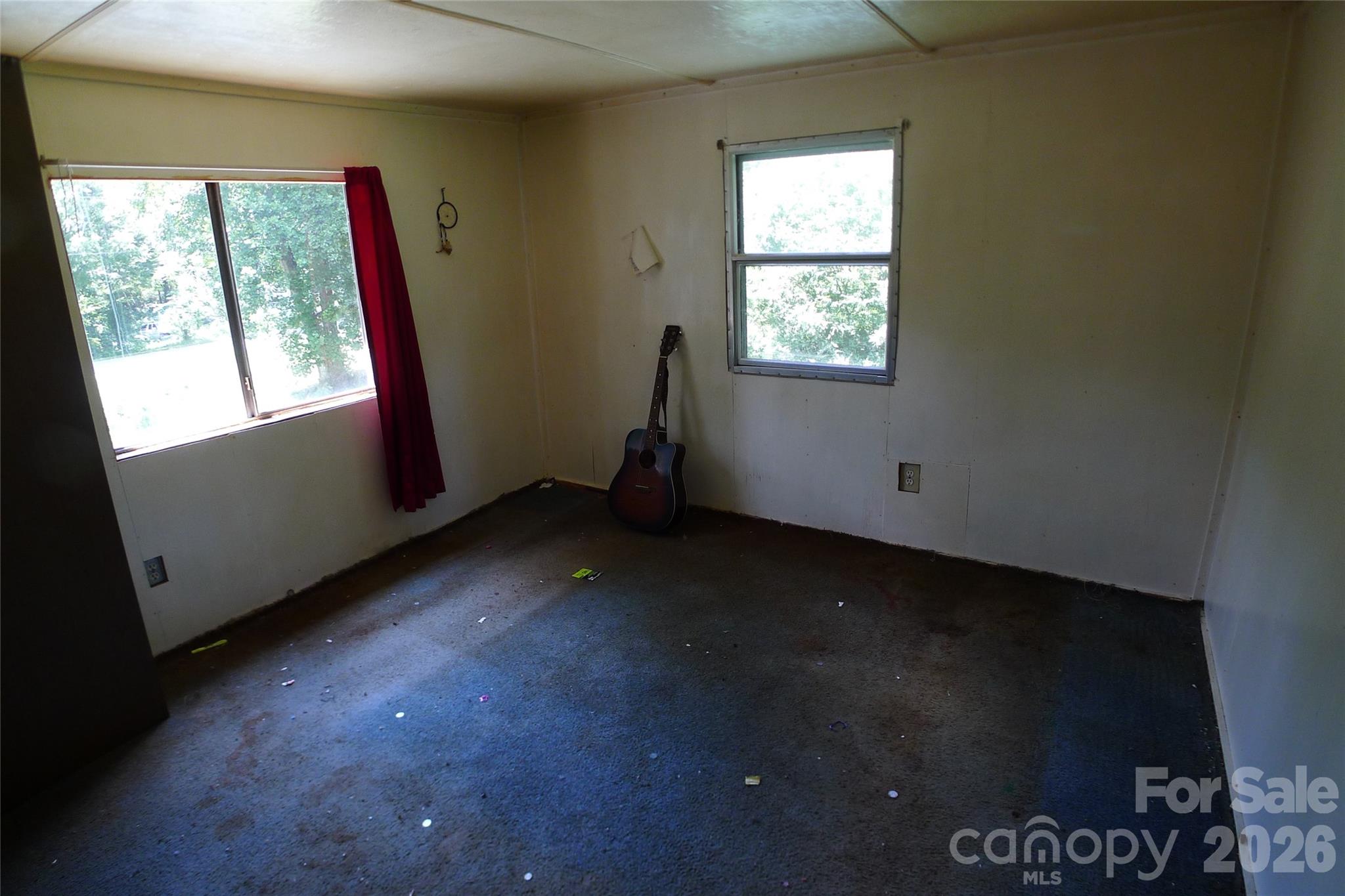 162 Oak Tree Drive Property Photo 9