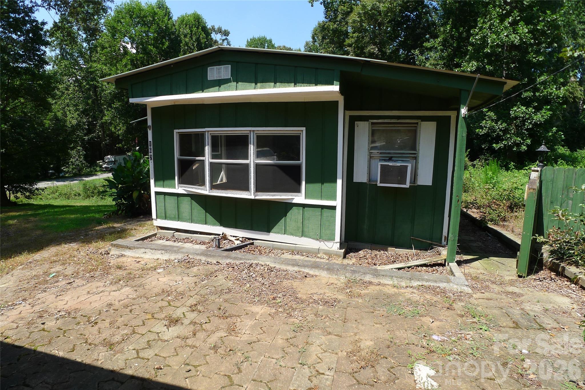 162 Oak Tree Drive Property Photo 12