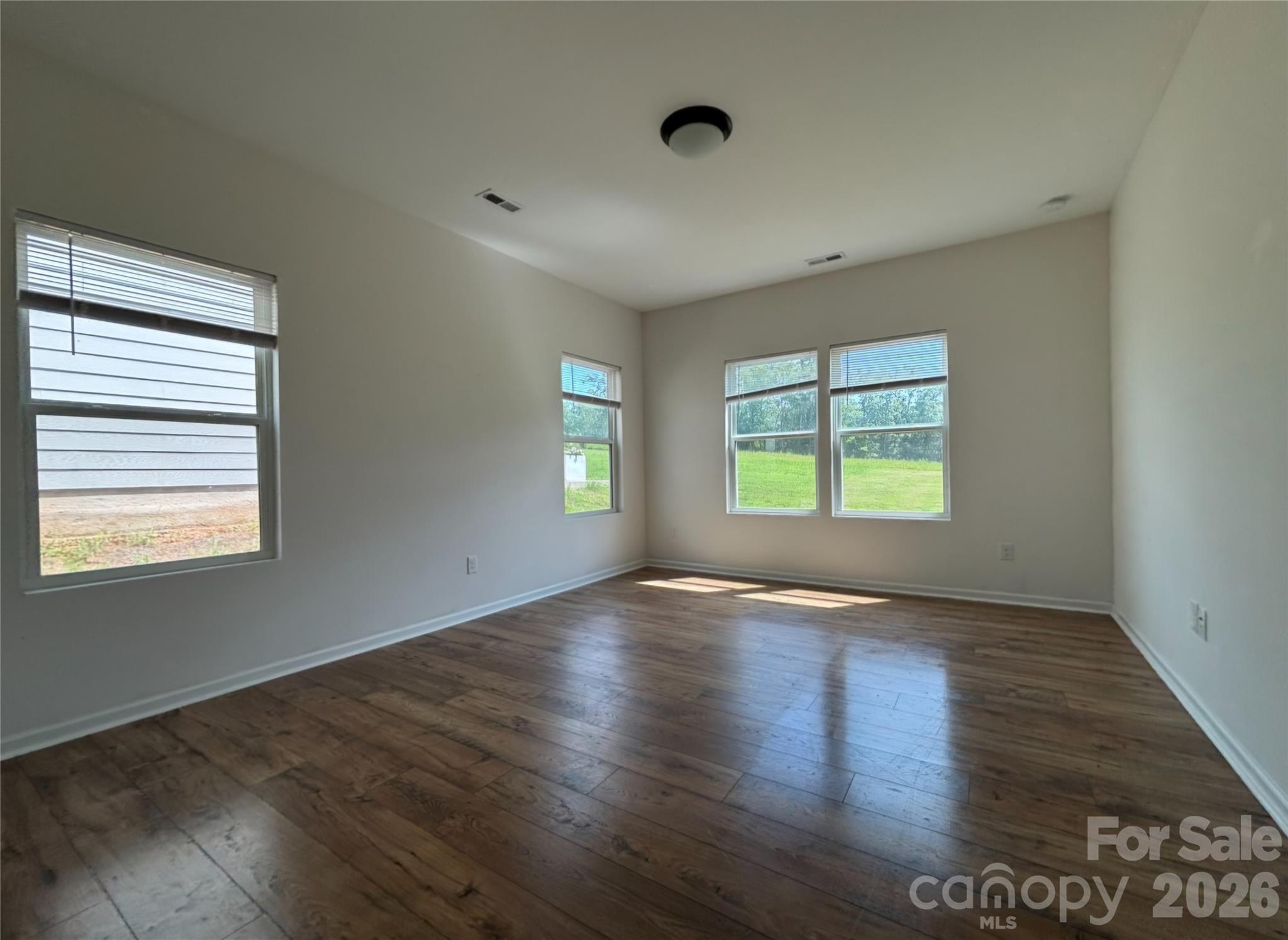 223 Old Harbor Drive Property Photo 4