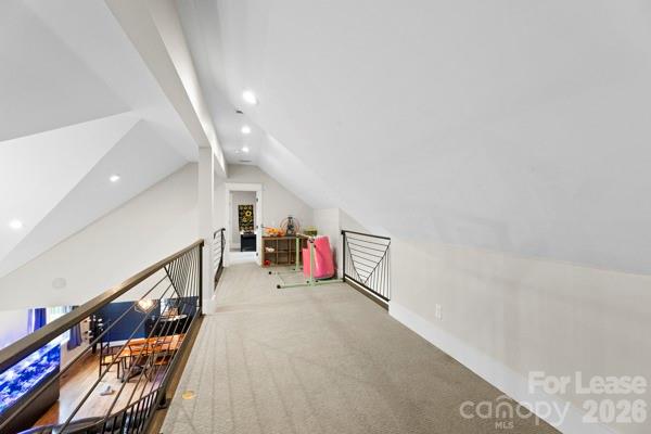 5200 Shoreview Drive Property Photo 20