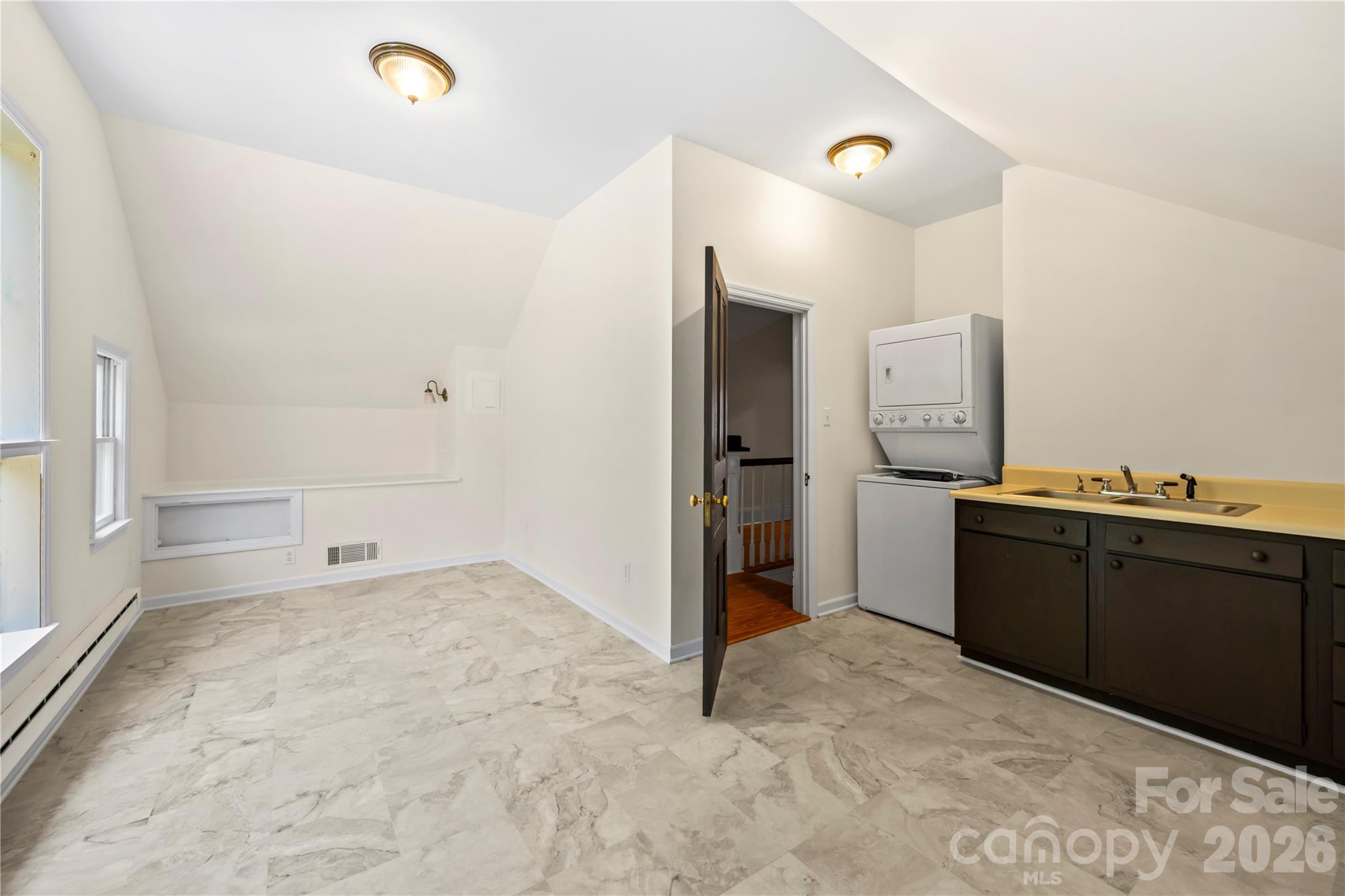 103 Hyde Avenue Property Photo 32