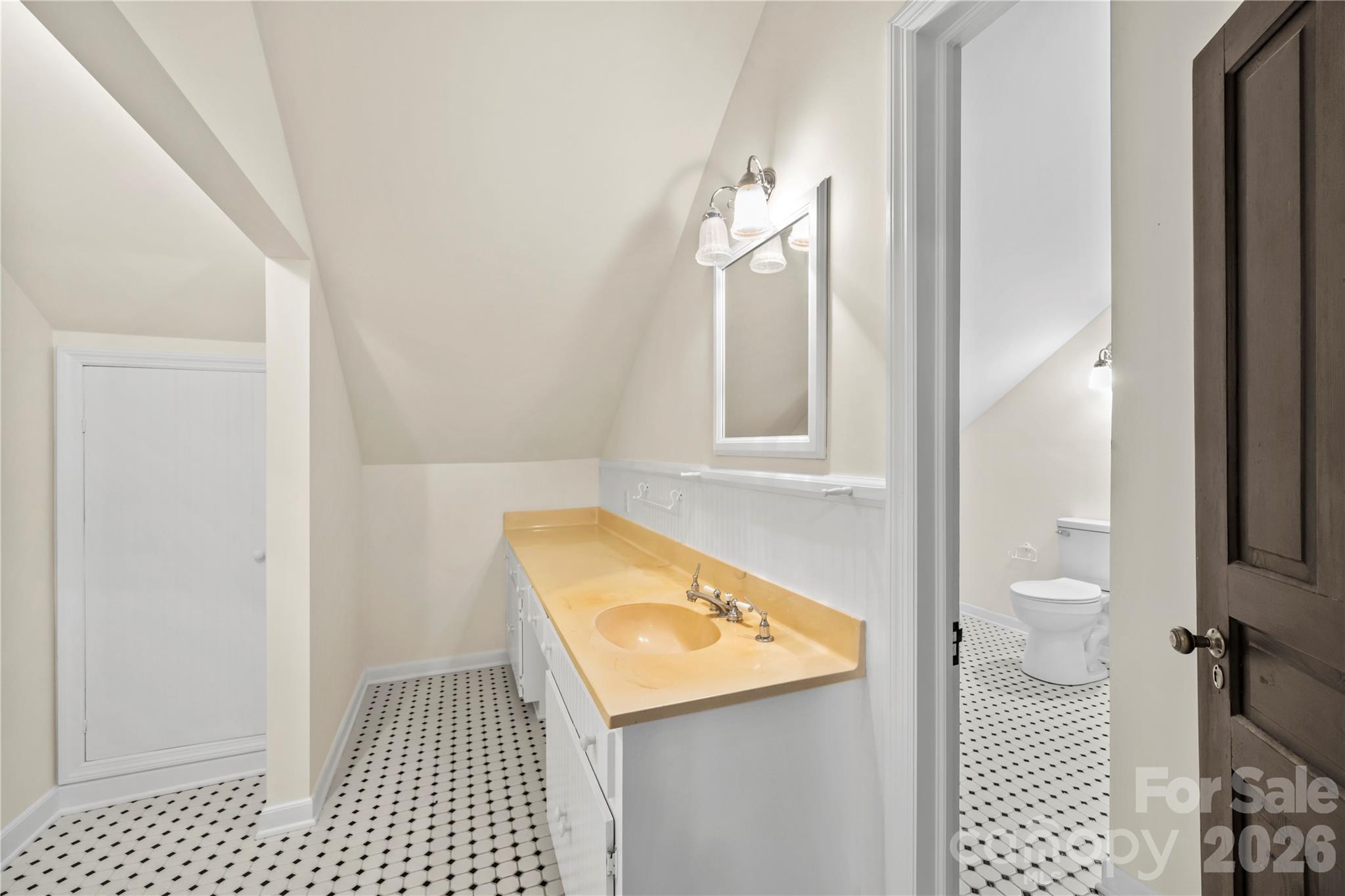 103 Hyde Avenue Property Photo 36