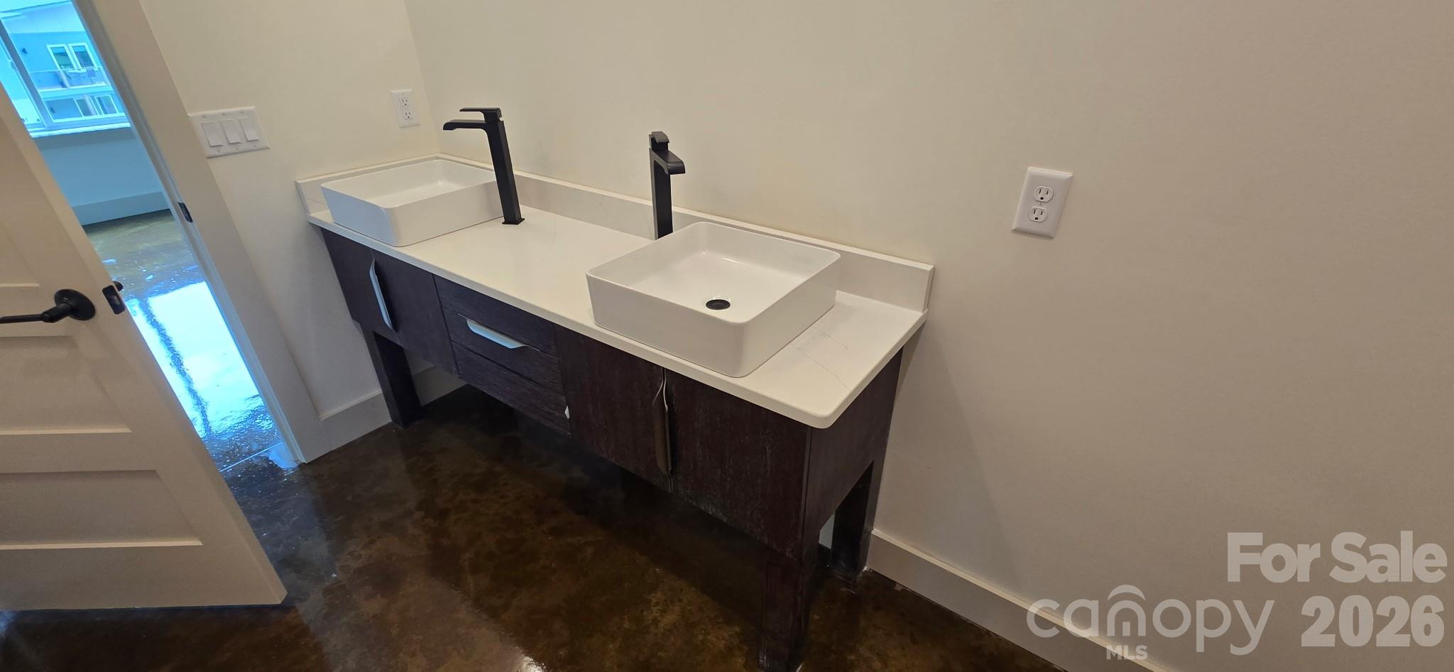 309 Iron Ridge Loop 15 Property Photo 11