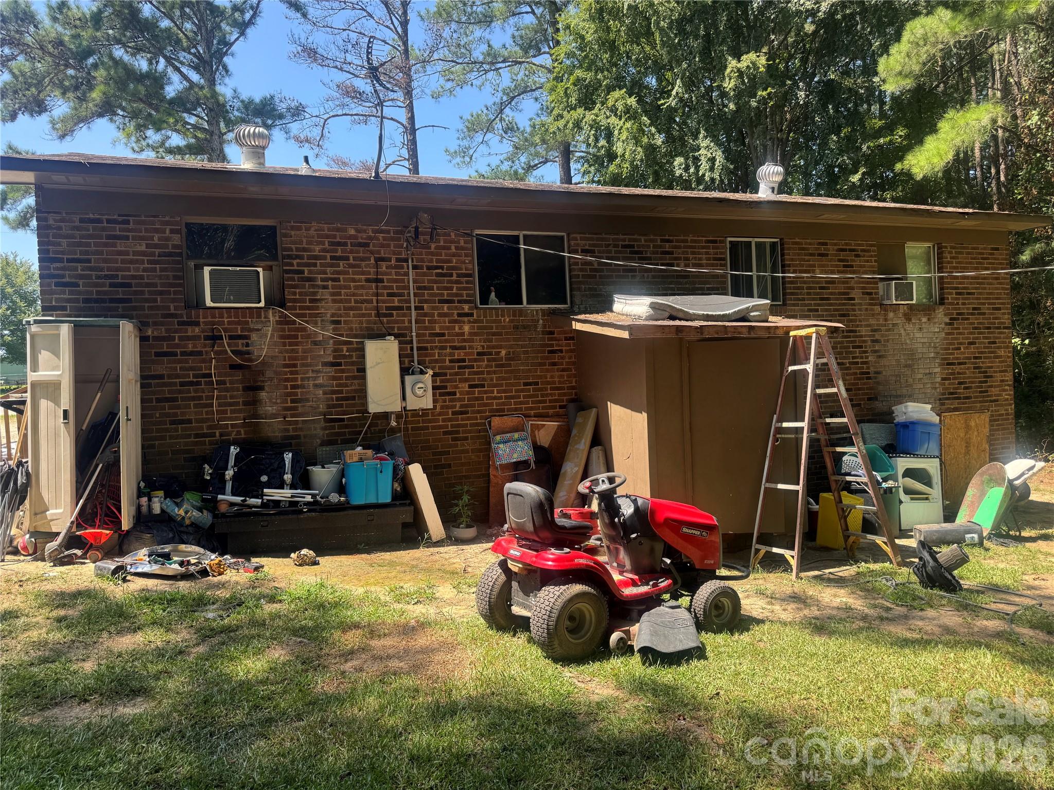 833 Wisteria Way Property Photo 13