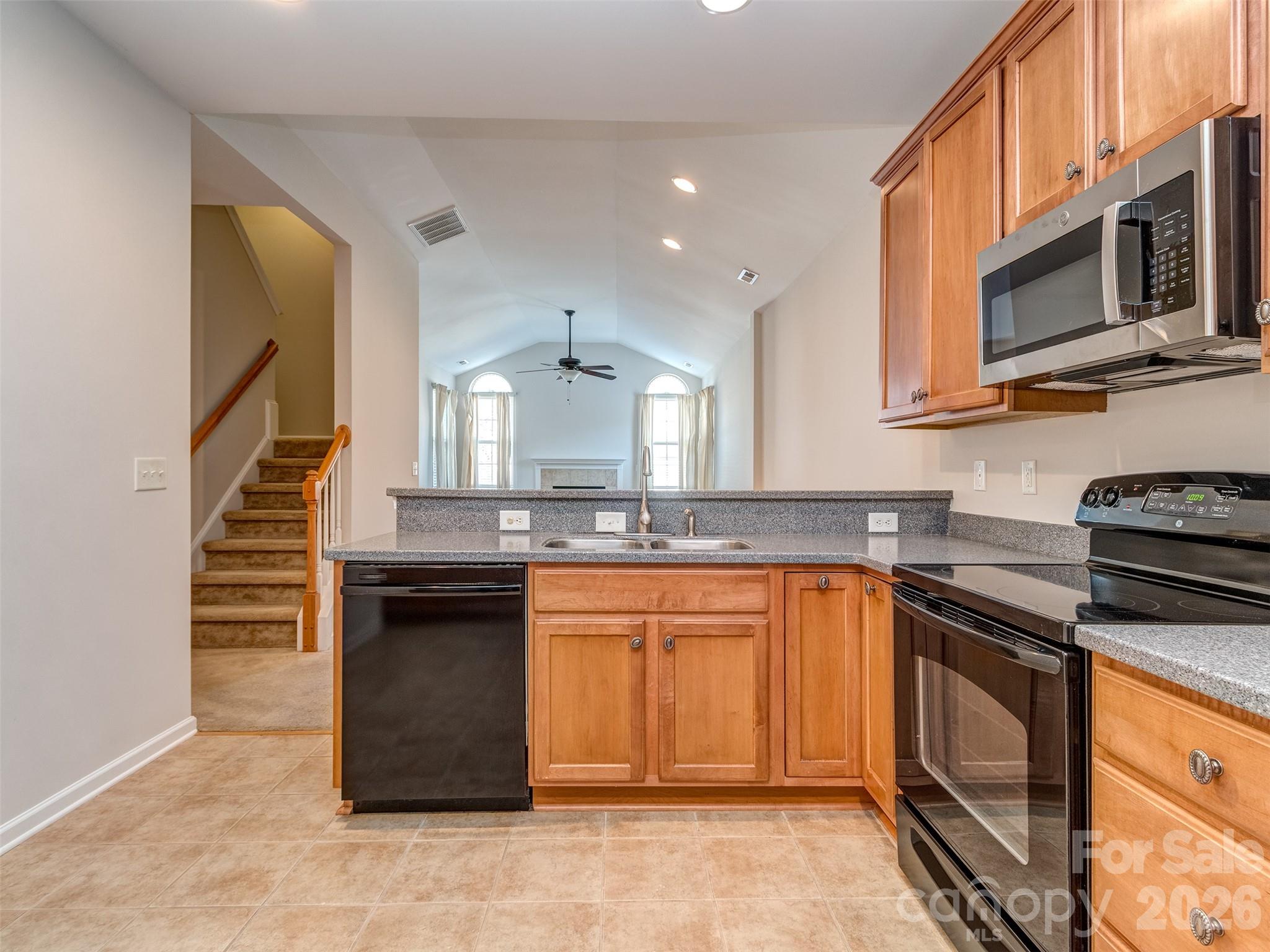 776 Ledgestone Court Property Photo 8