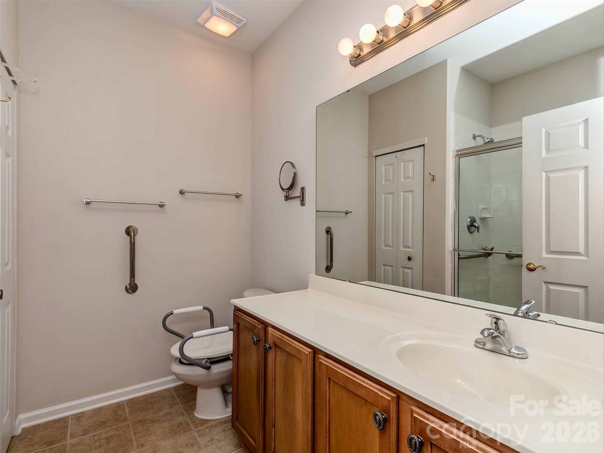 776 Ledgestone Court Property Photo 11