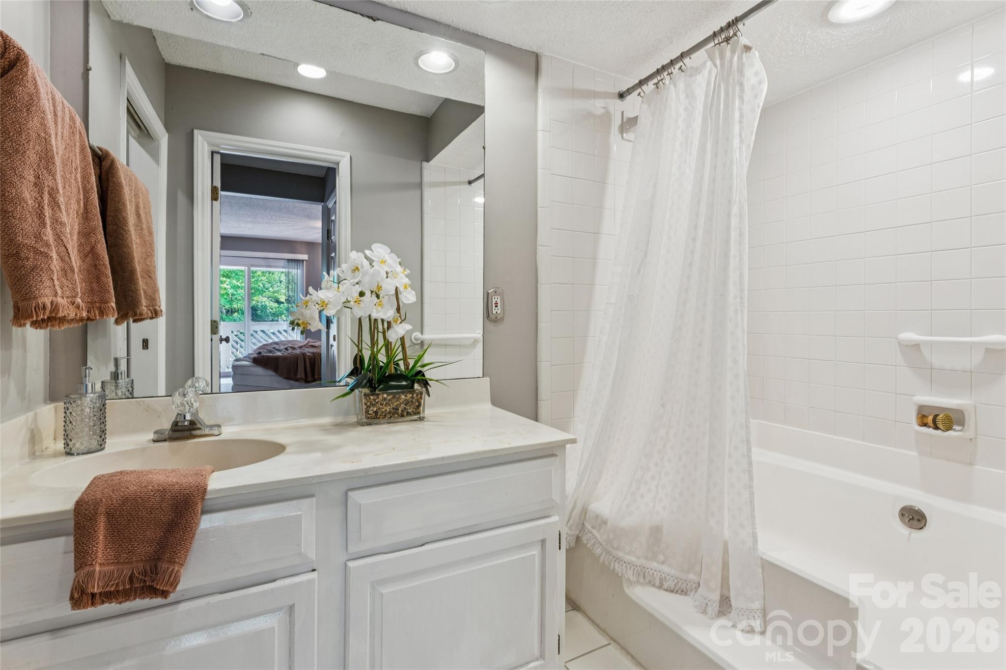 7407 Ashfield Court Property Photo 14