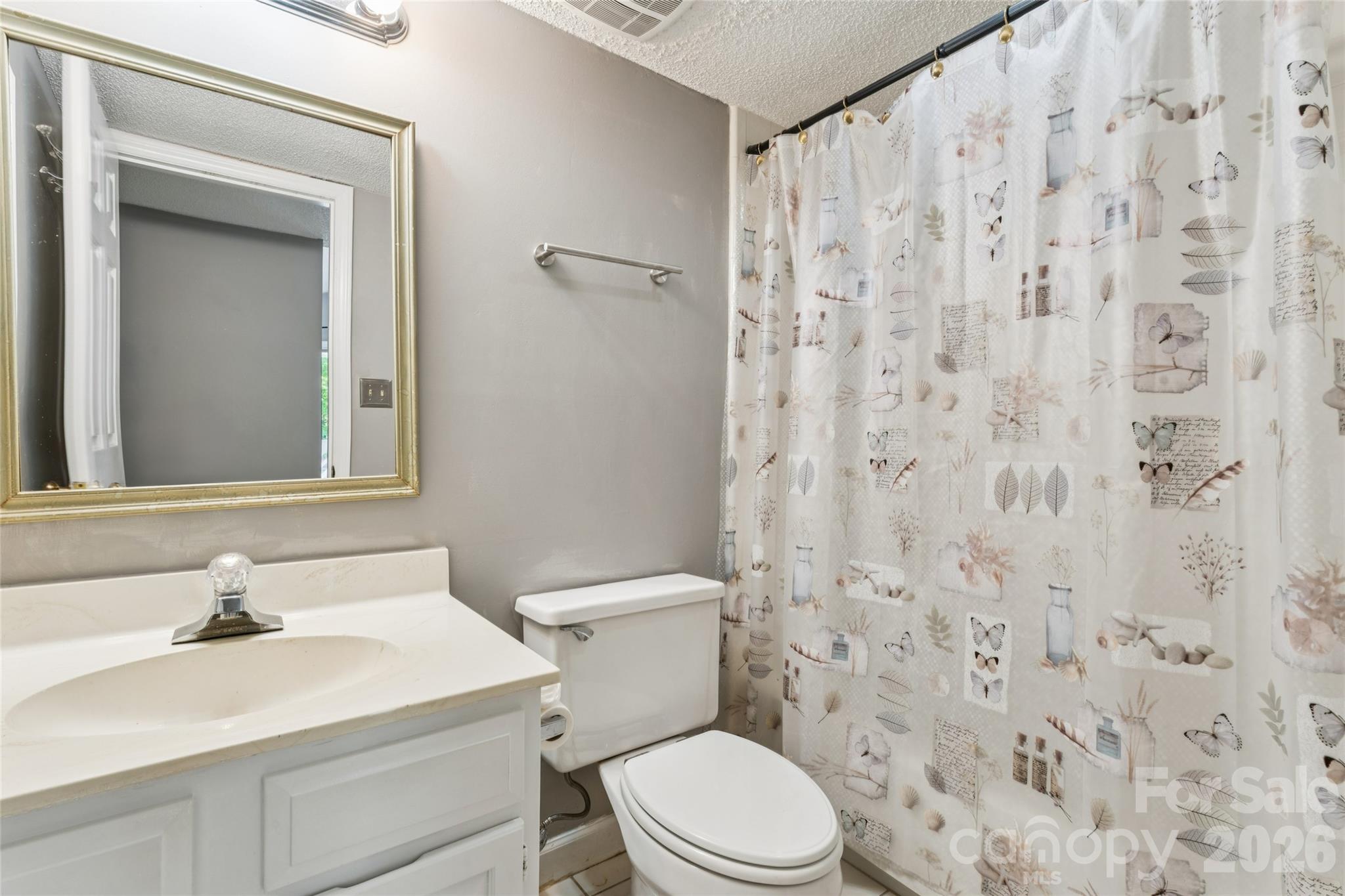 7407 Ashfield Court Property Photo 15