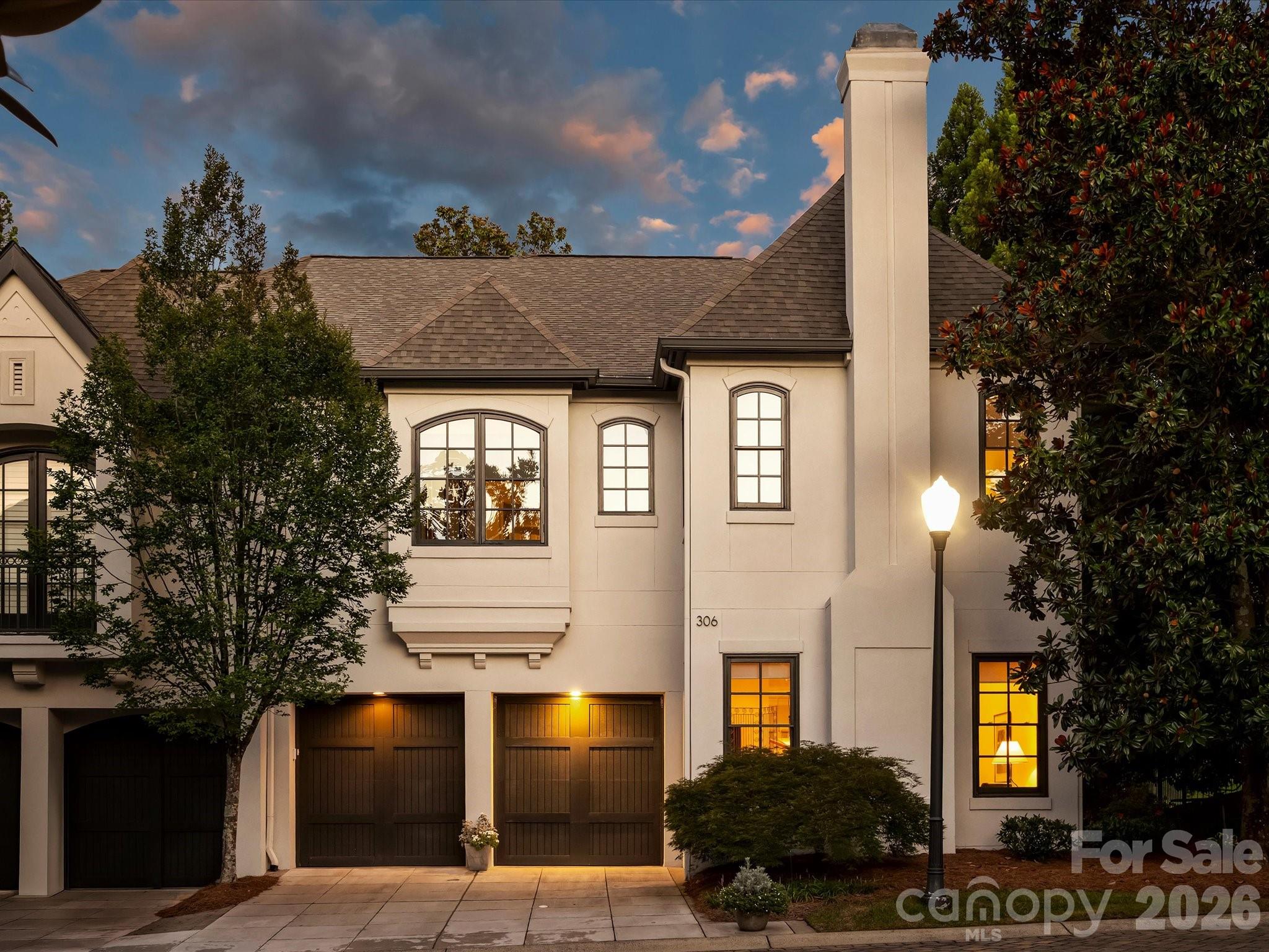306 Wendover Heights Circle Property Photo 1