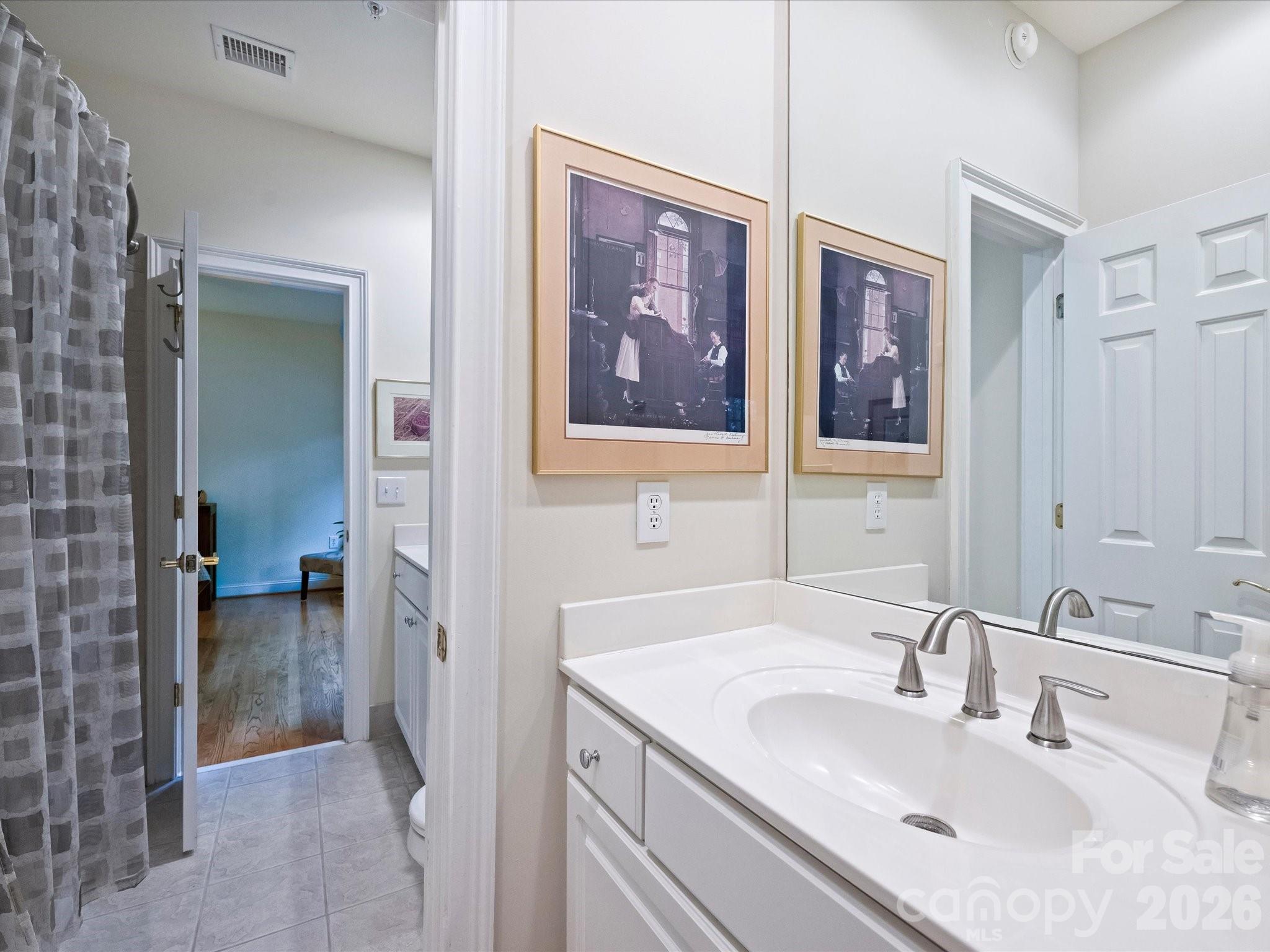 306 Wendover Heights Circle Property Photo 33