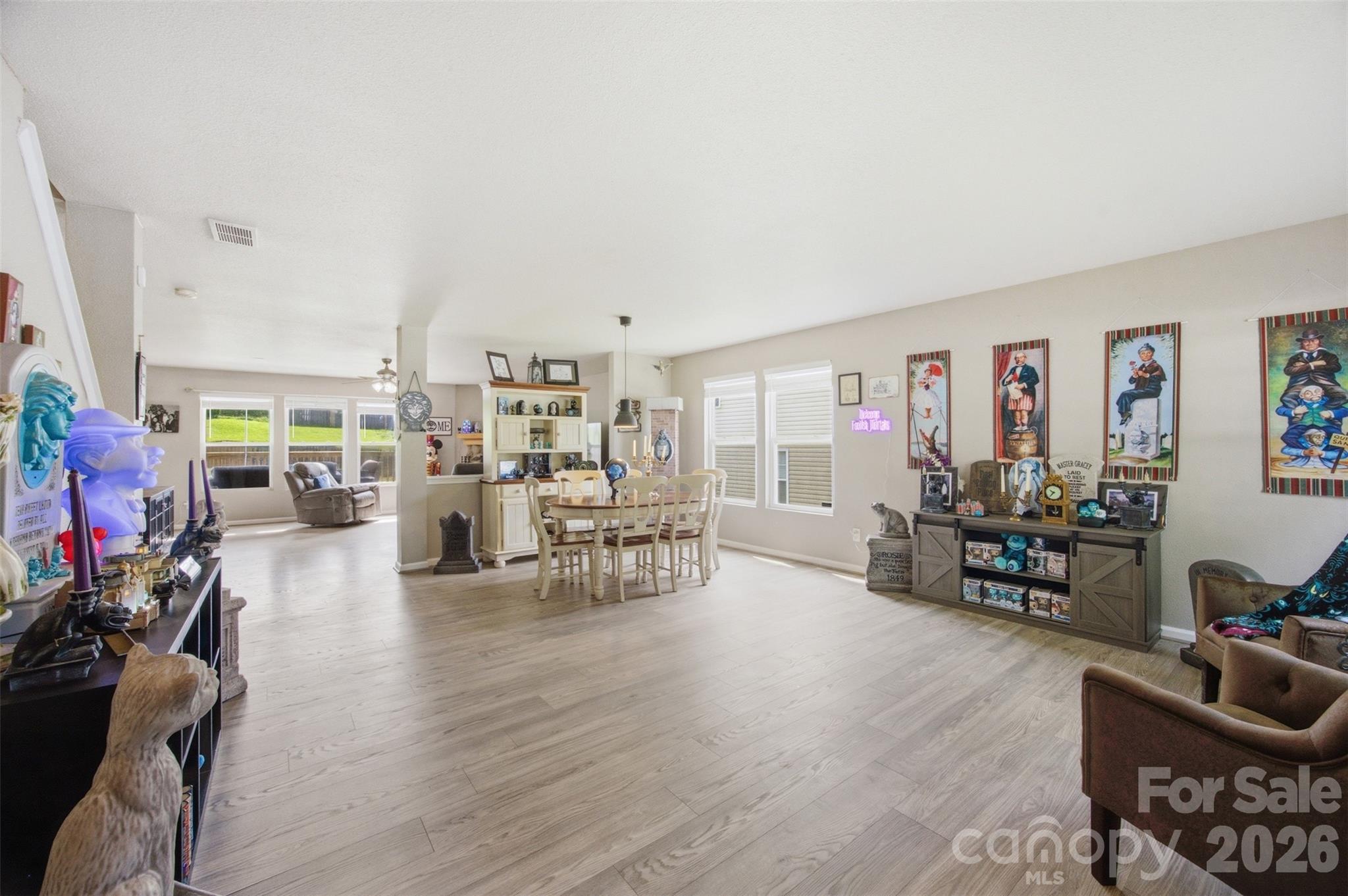 1106 Rainier Lane Property Photo 2