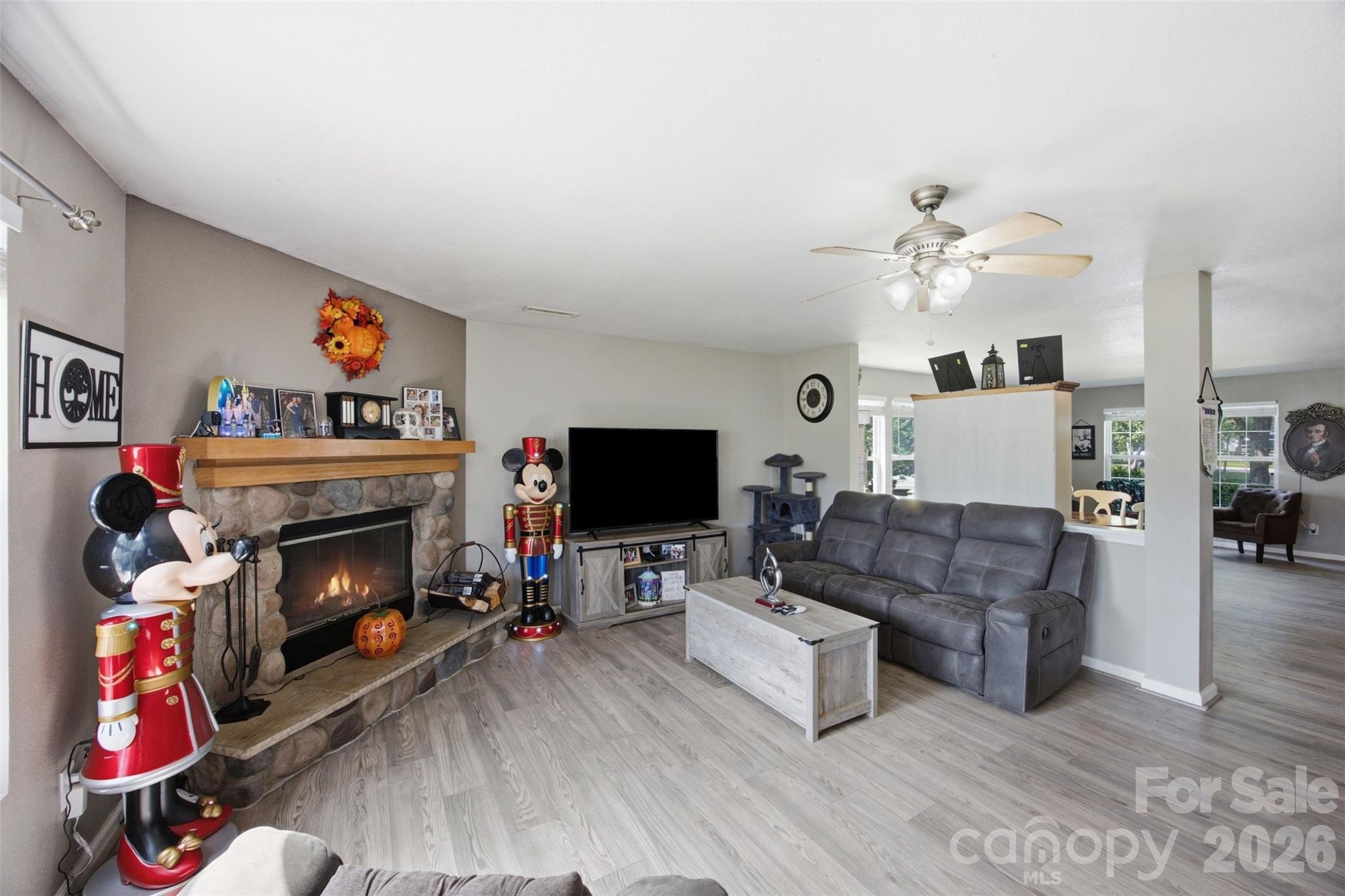 1106 Rainier Lane Property Photo 7