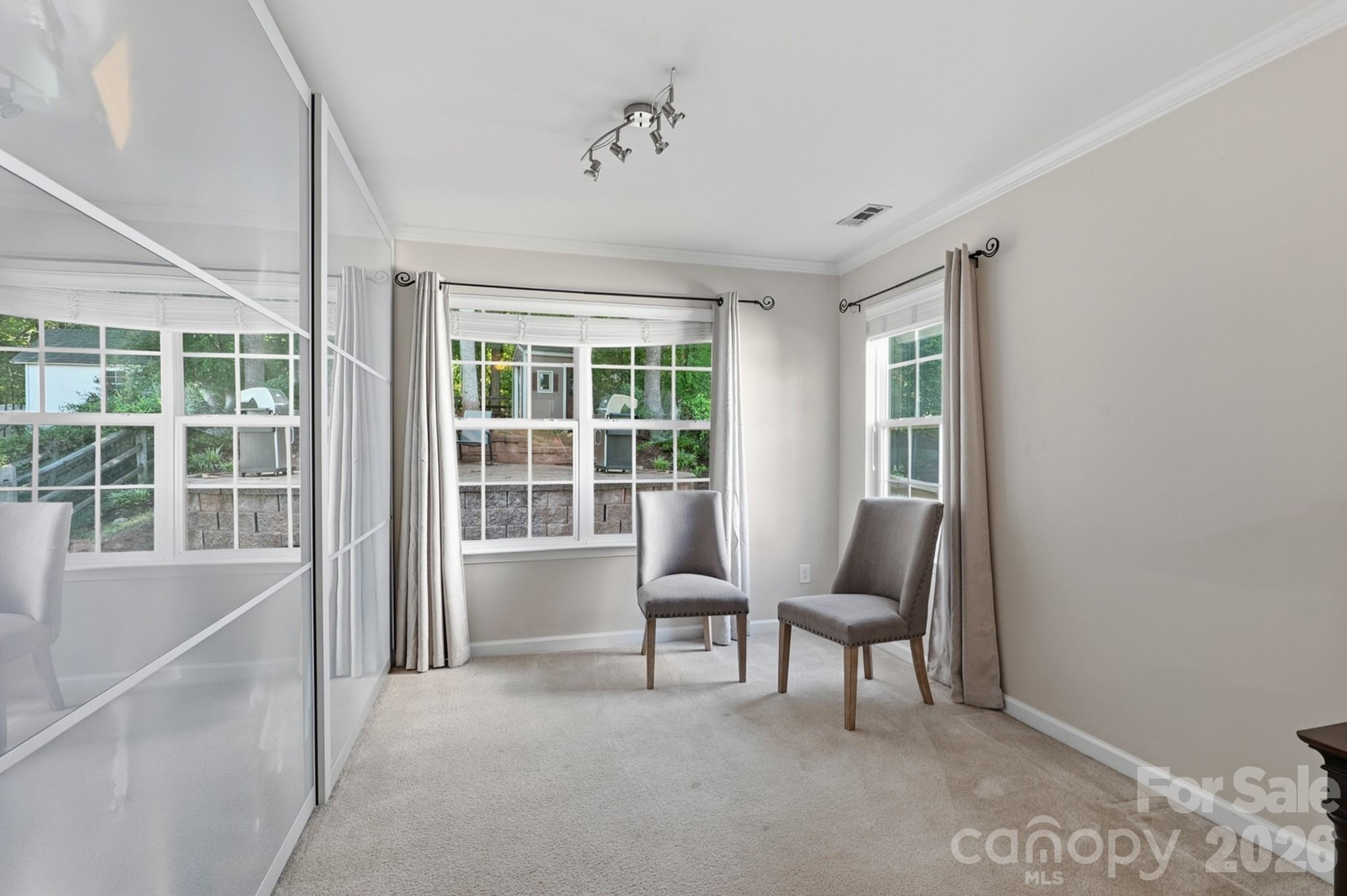 4311 Wiregrass Road Property Photo 17
