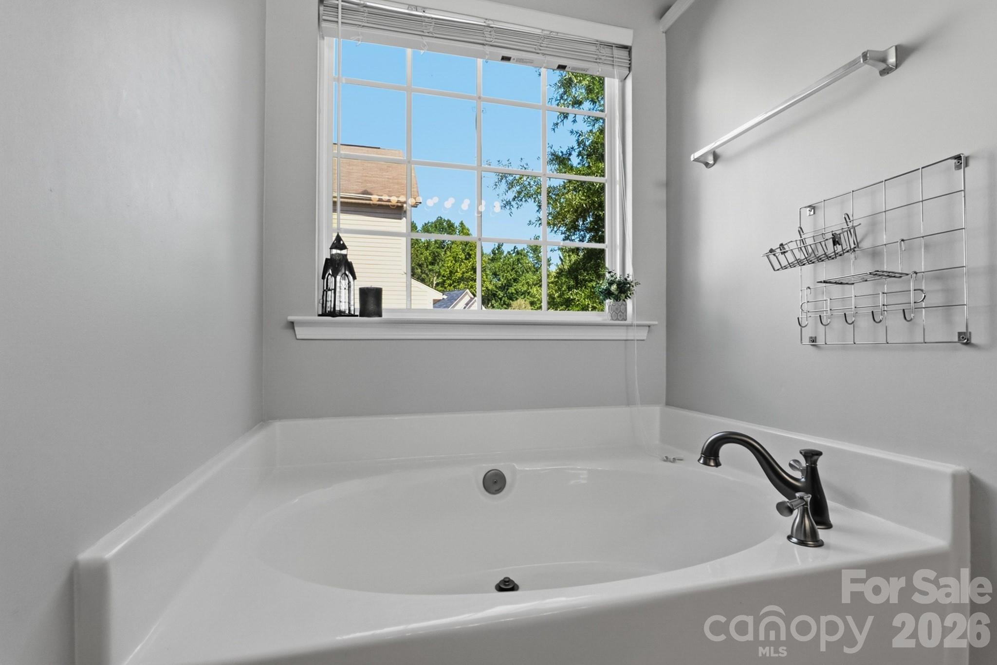 4311 Wiregrass Road Property Photo 19