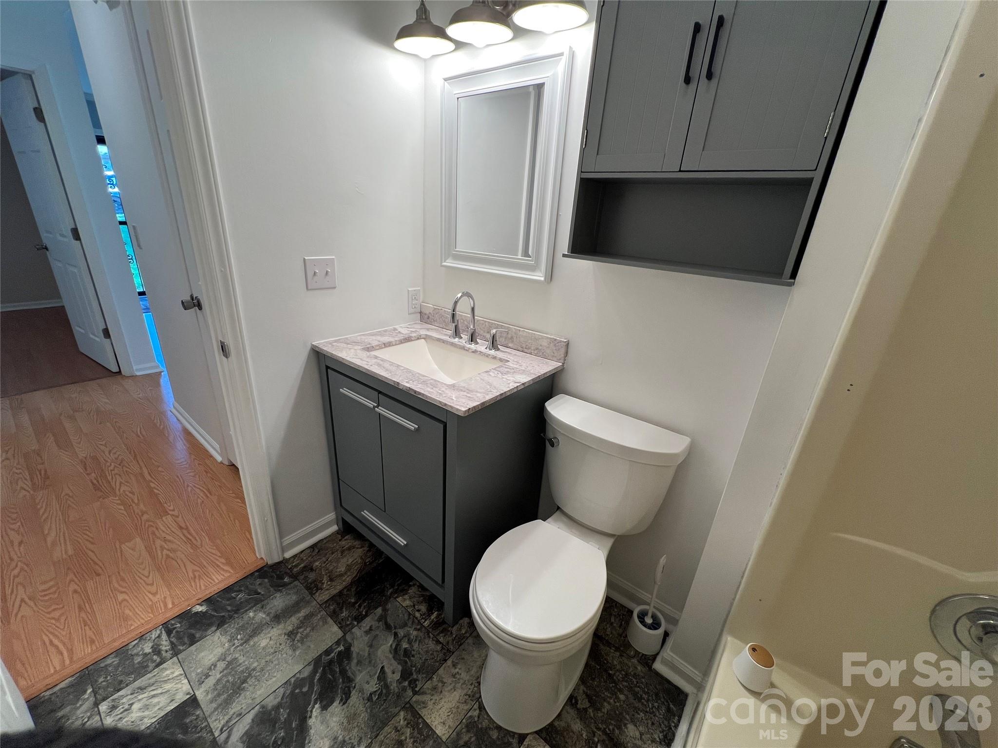 714 Farmington Circle Property Photo 18