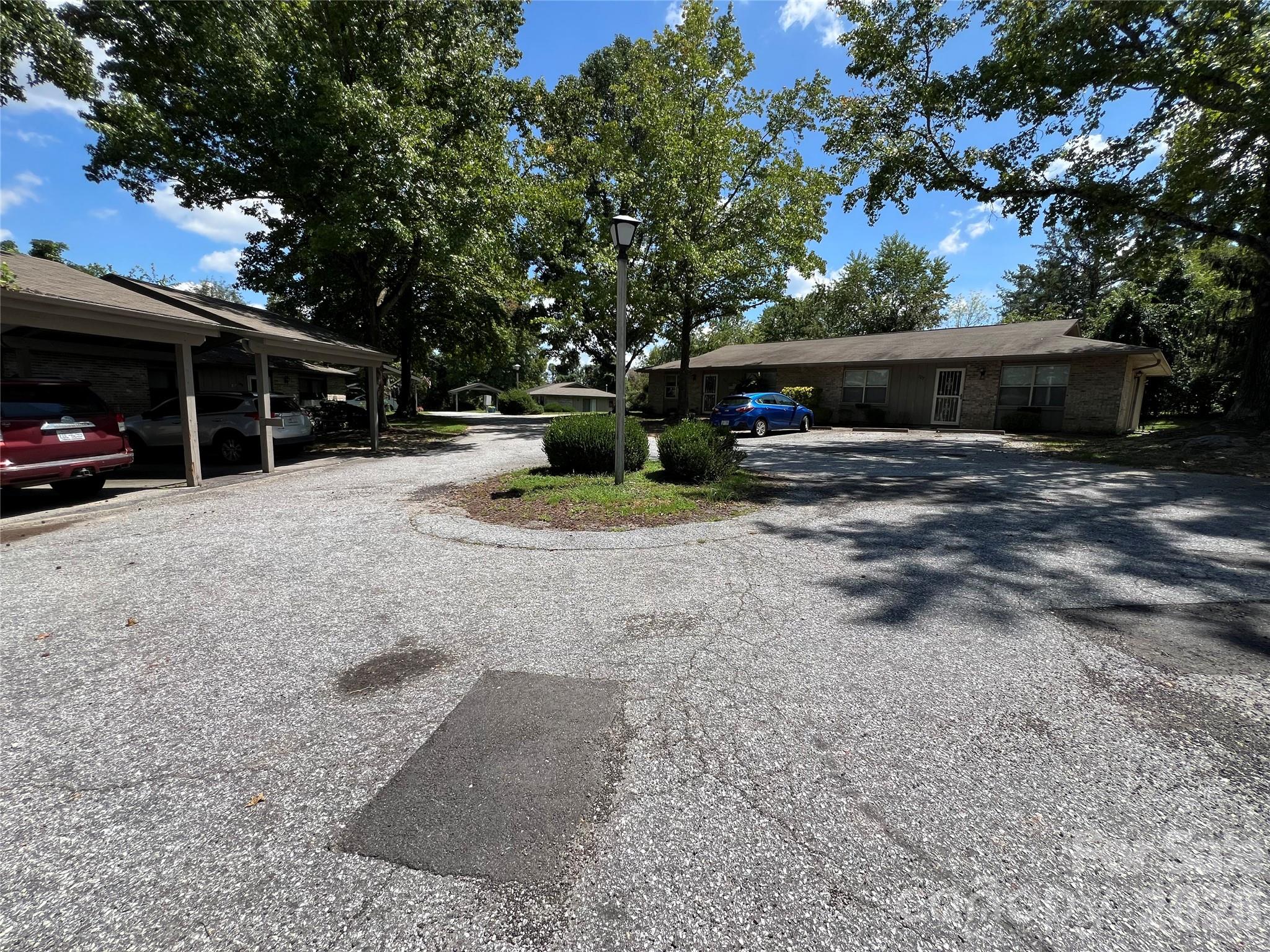 714 Farmington Circle Property Photo 23