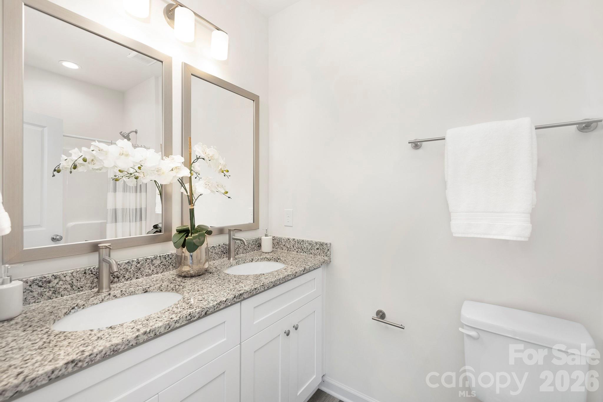 613 E Ratchford Avenue Property Photo 15