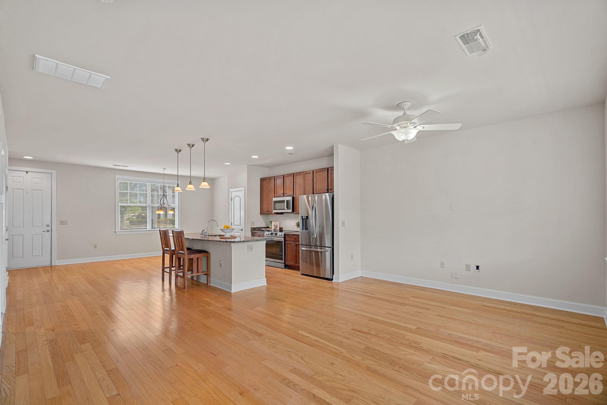 119 Steinbeck Way C Property Photo 12