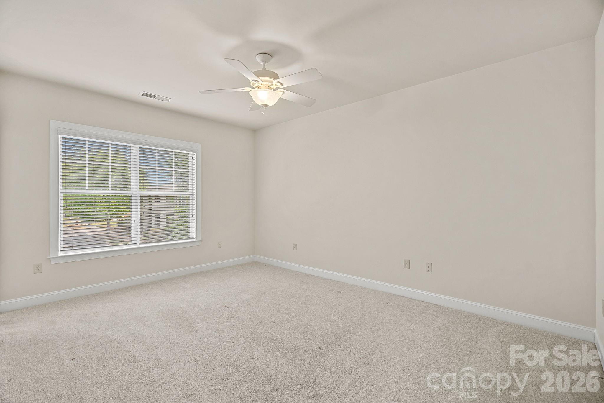 119 Steinbeck Way C Property Photo 16