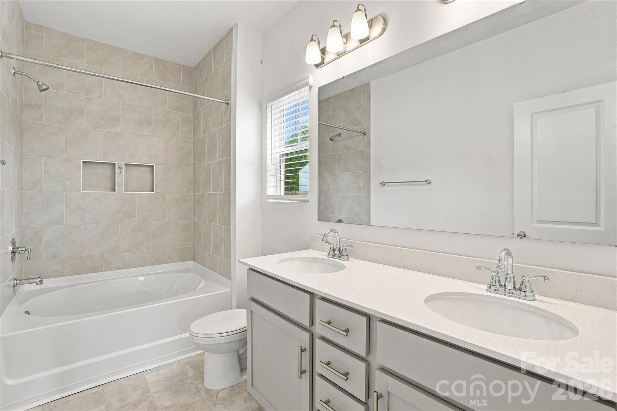 2502 Waverly Drive Property Photo 15