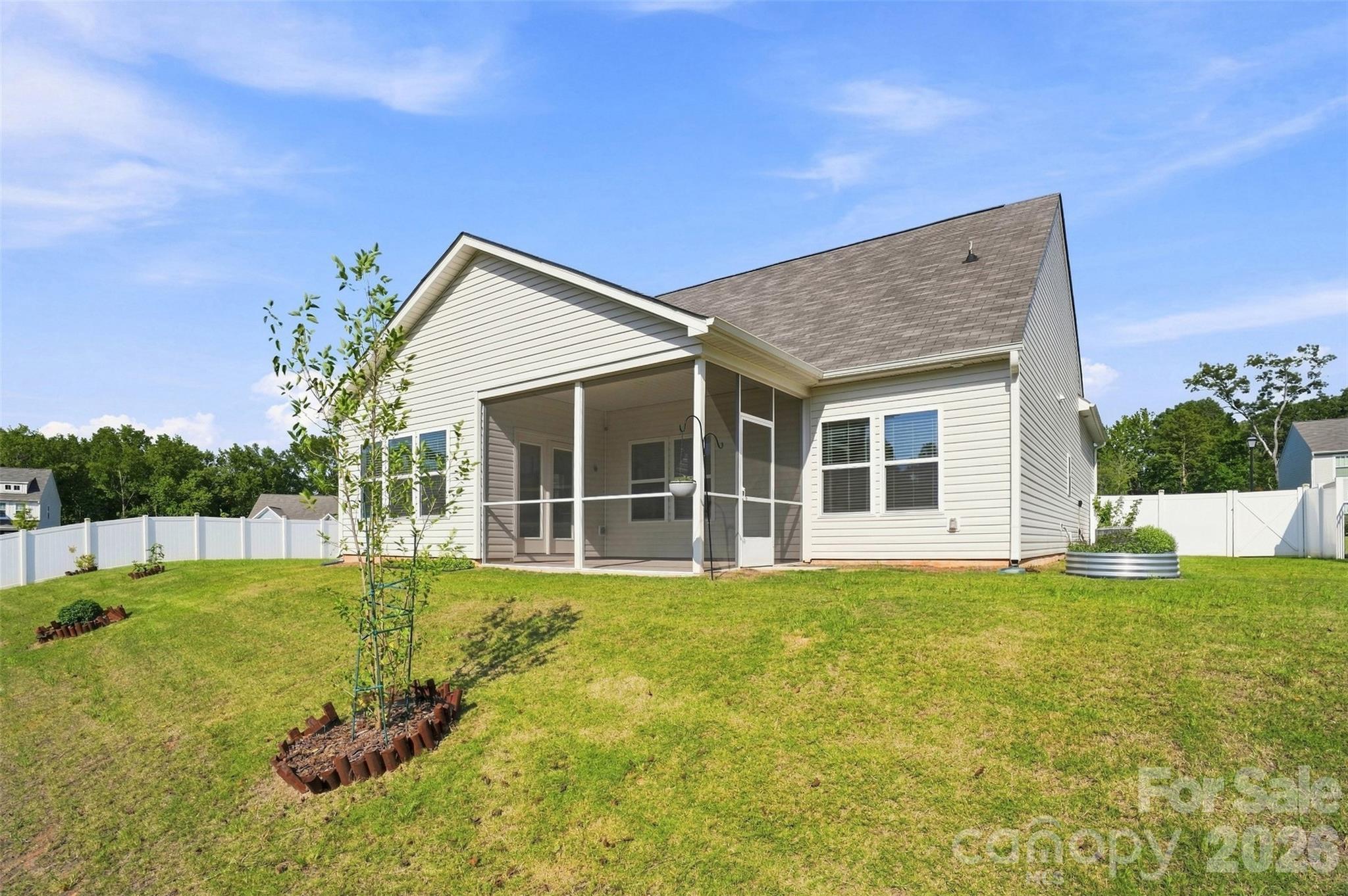 2502 Waverly Drive Property Photo 29