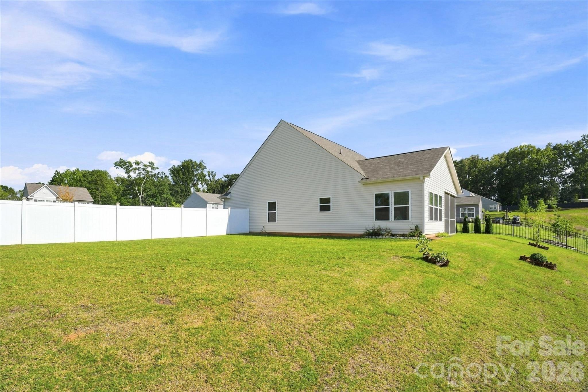 2502 Waverly Drive Property Photo 30