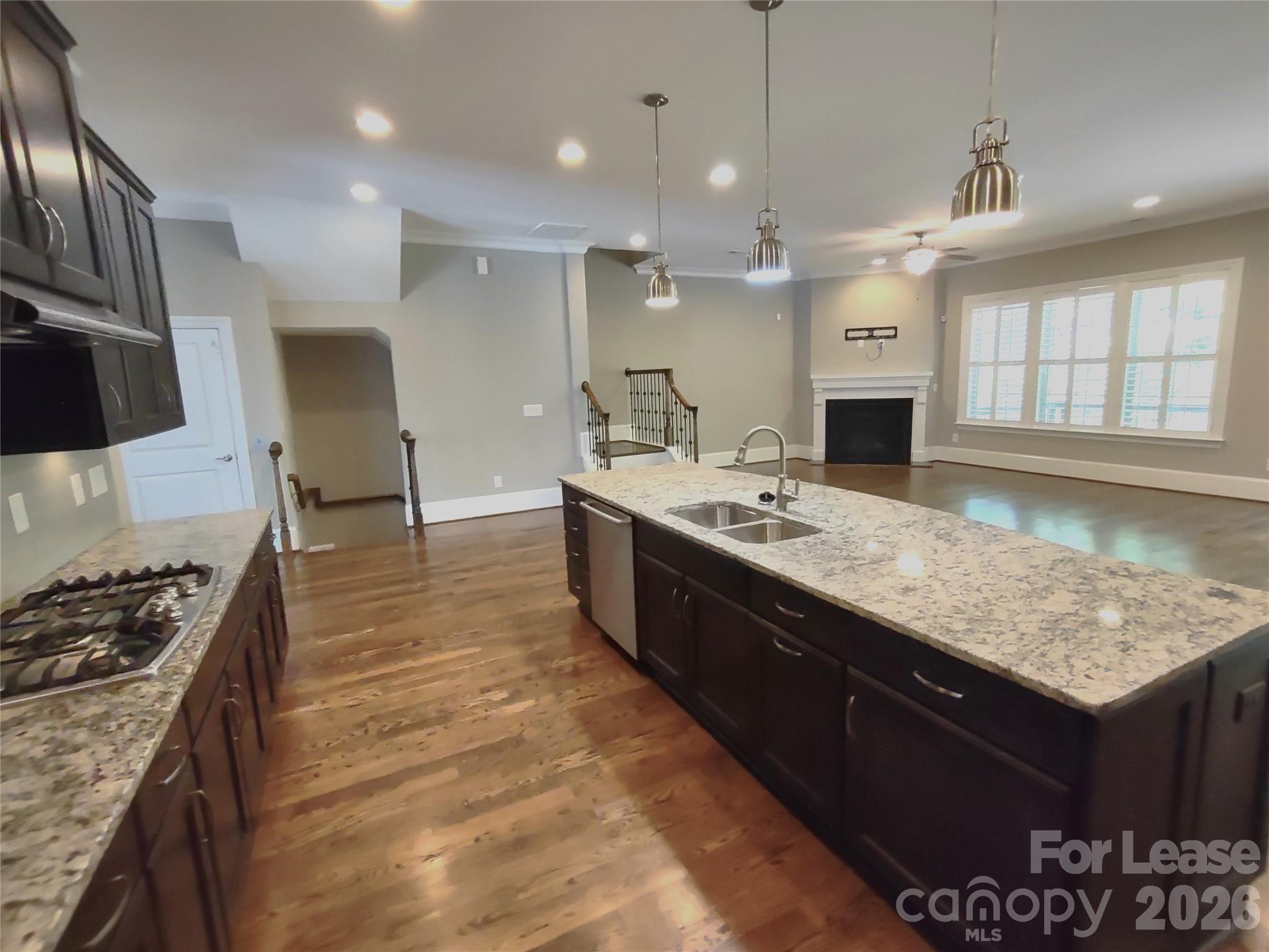 6432 Fairway Row Lane Property Photo 6