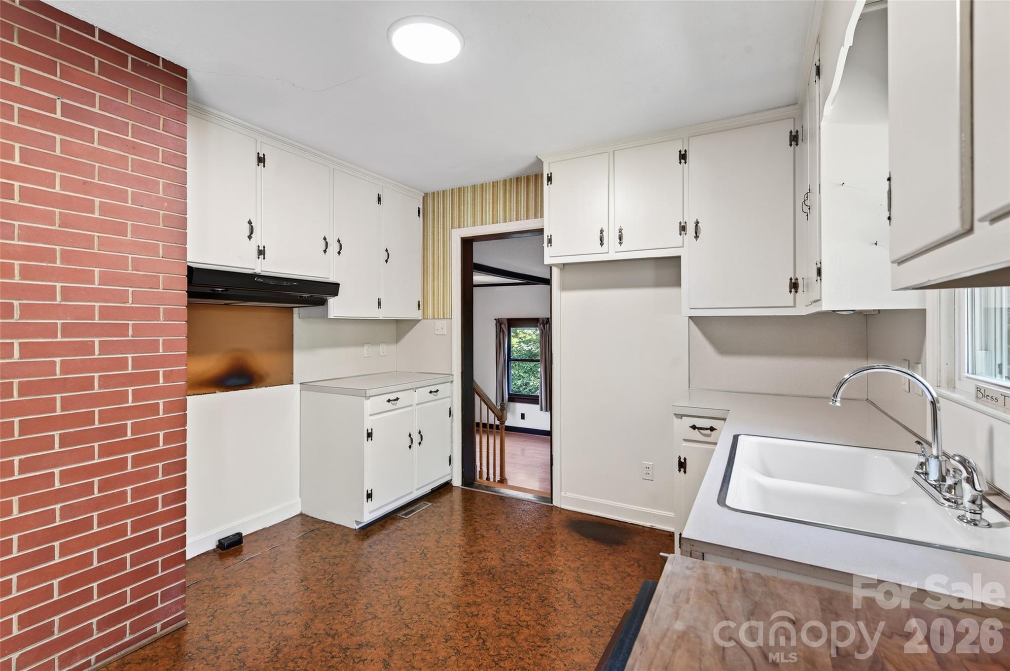 427 S Magnolia Street Property Photo 17