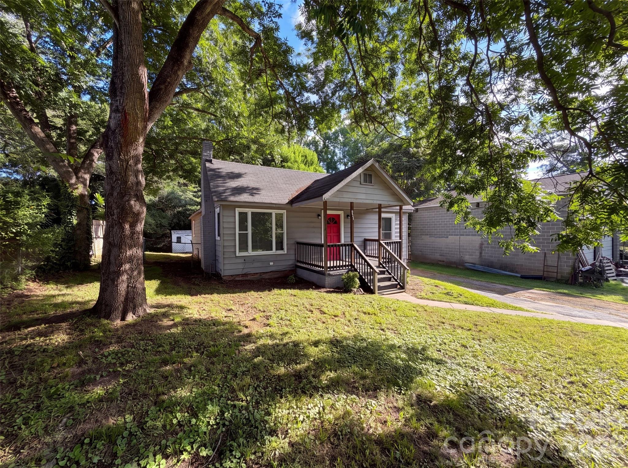 831 Fairview Street Property Photo 13