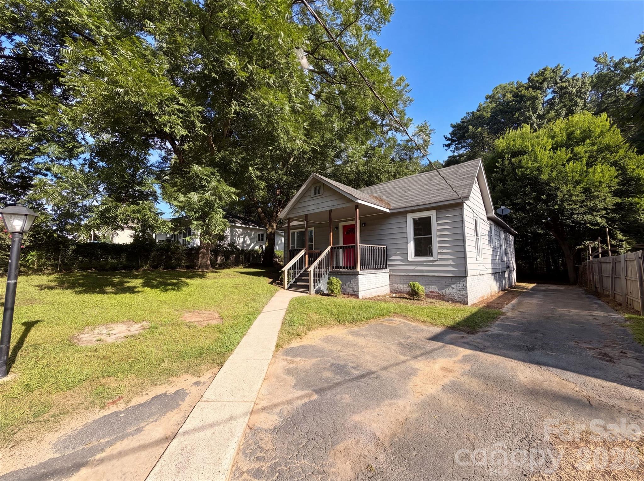 831 Fairview Street Property Photo 15