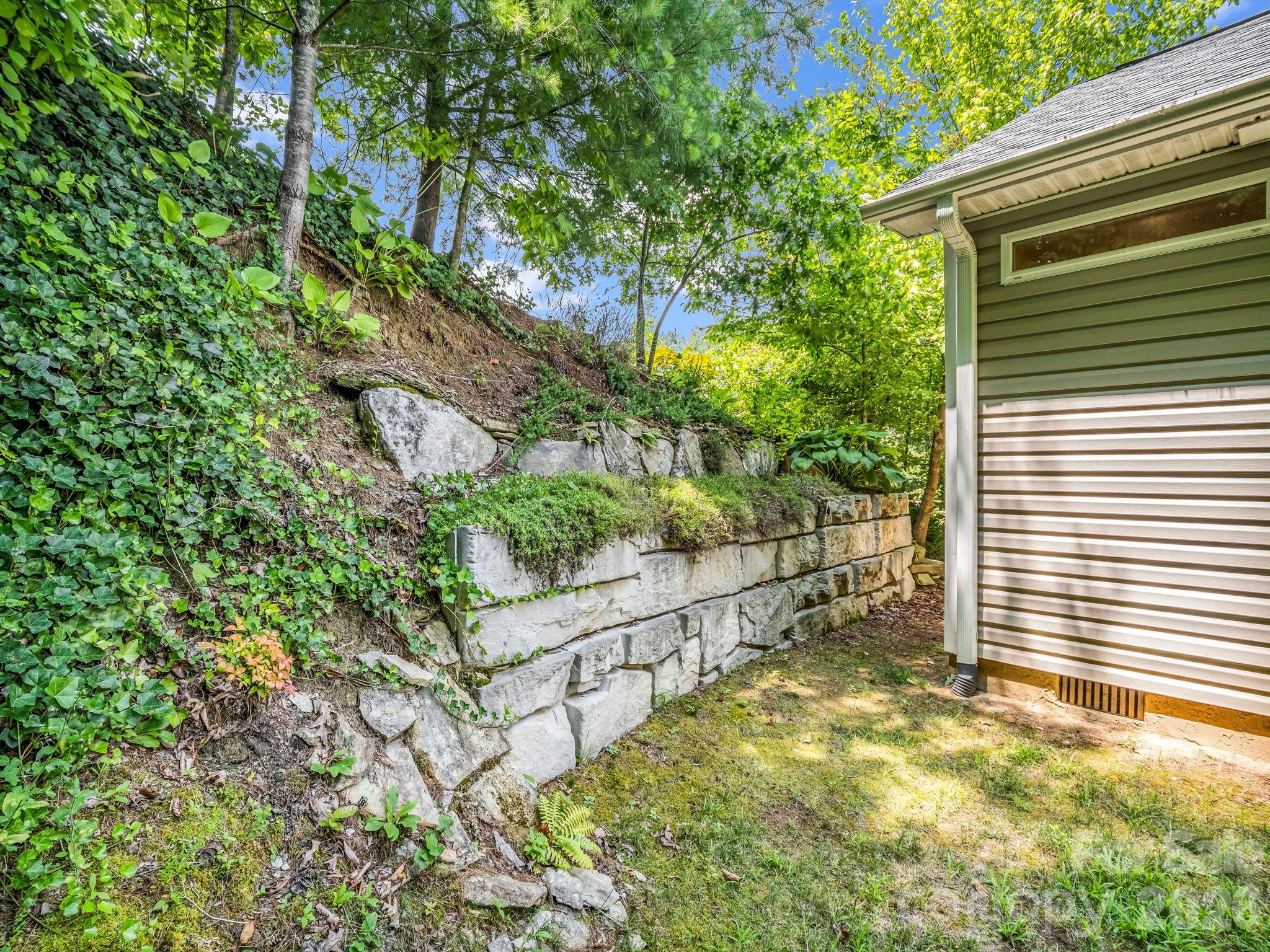 101 Plato Place Property Photo 6