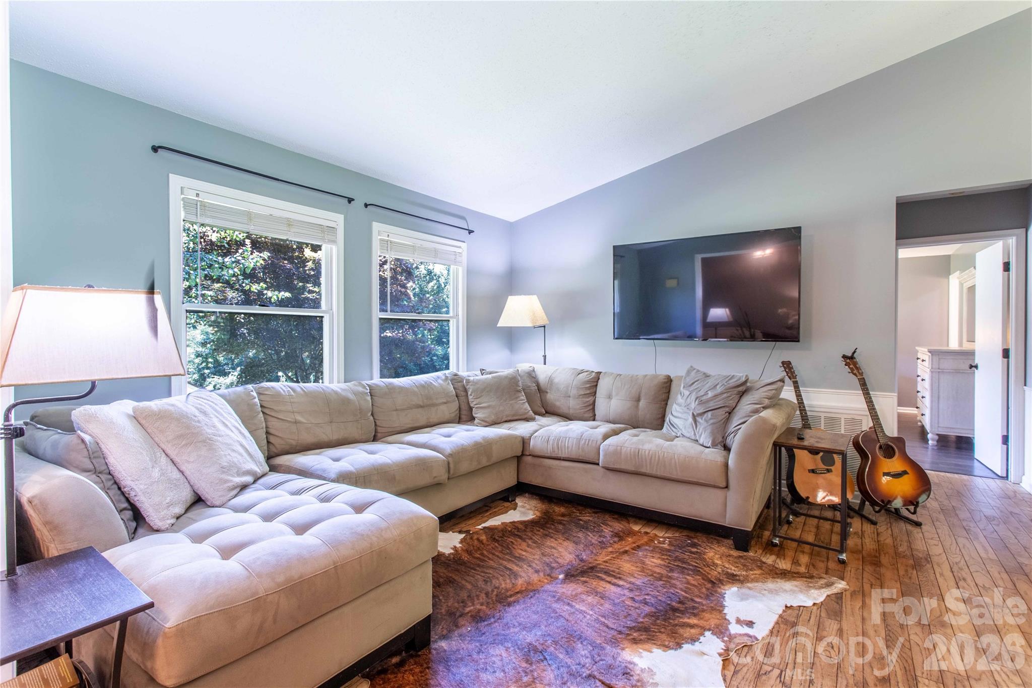 570 Flat Creek Valley Road Property Photo 7