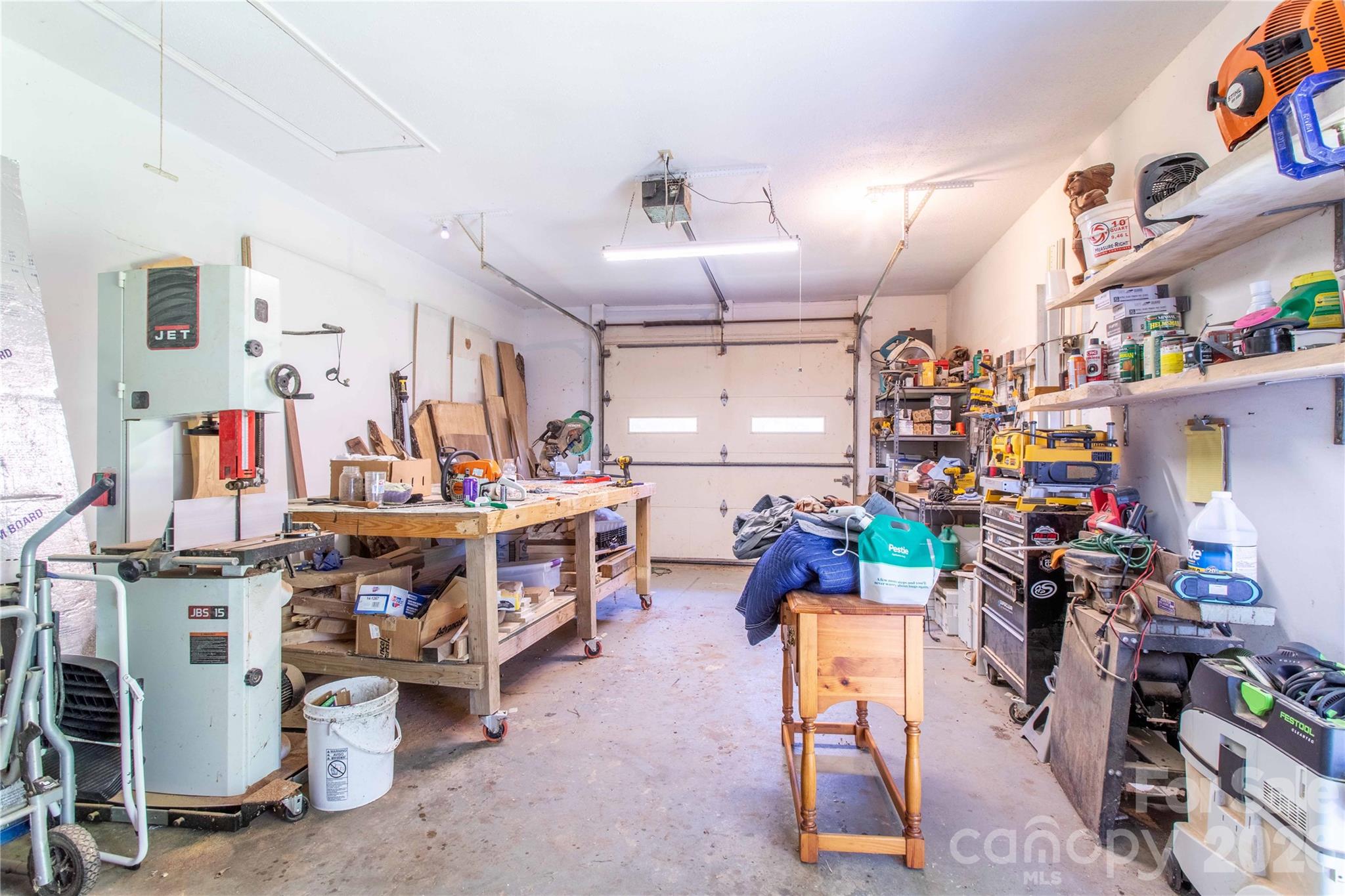 570 Flat Creek Valley Road Property Photo 33