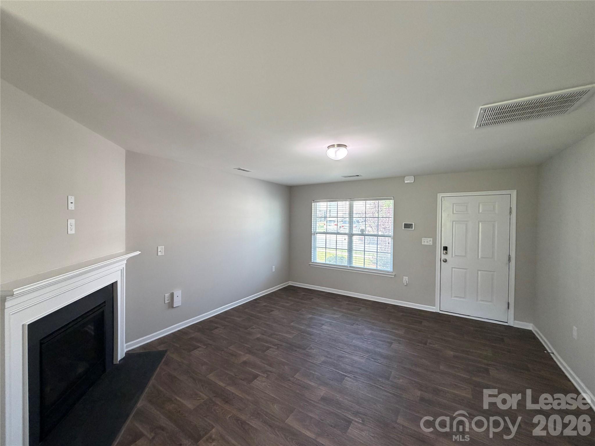 4416433 Property Photo 4