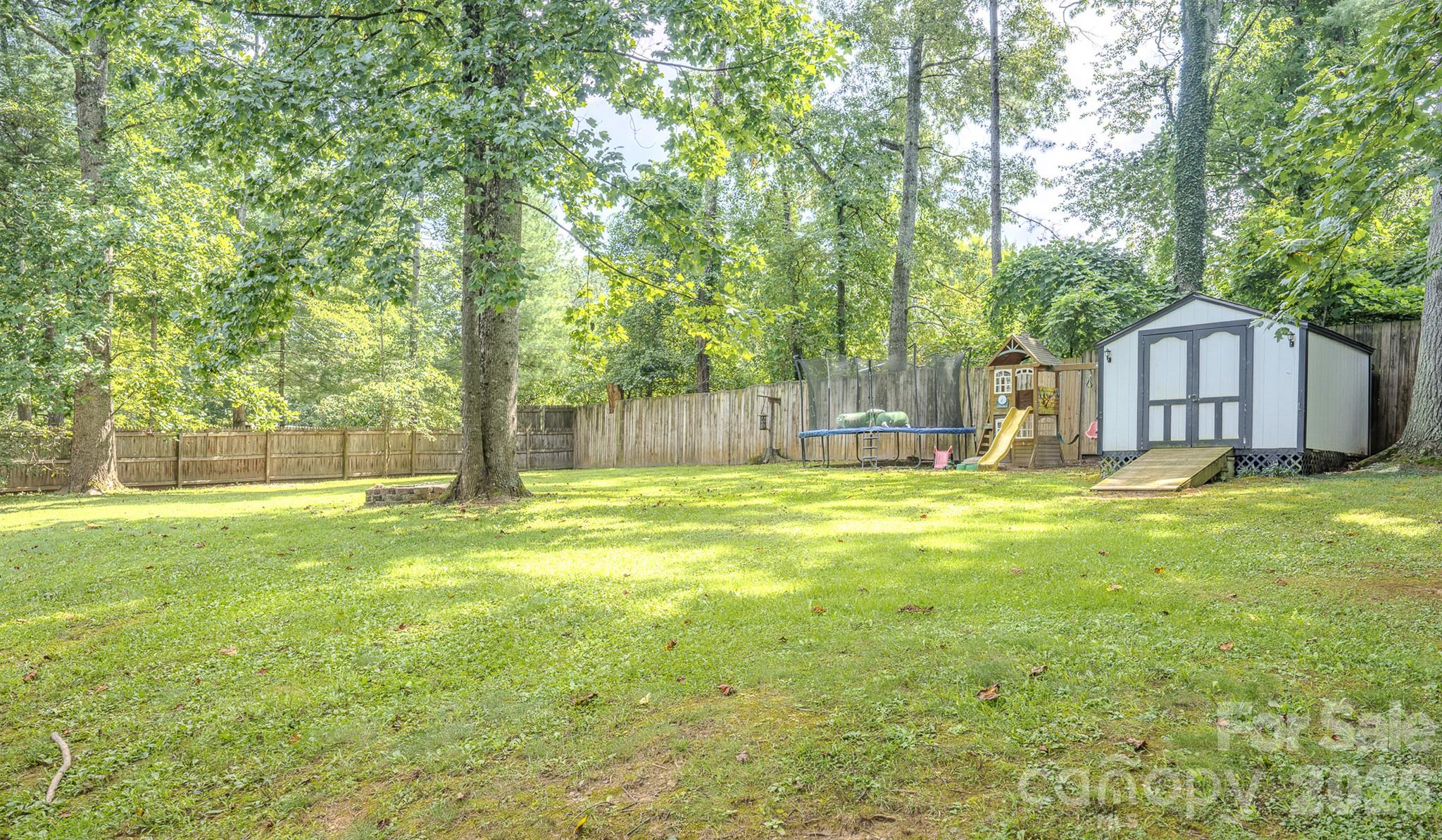 38 Ferenvilla Drive Property Photo 8