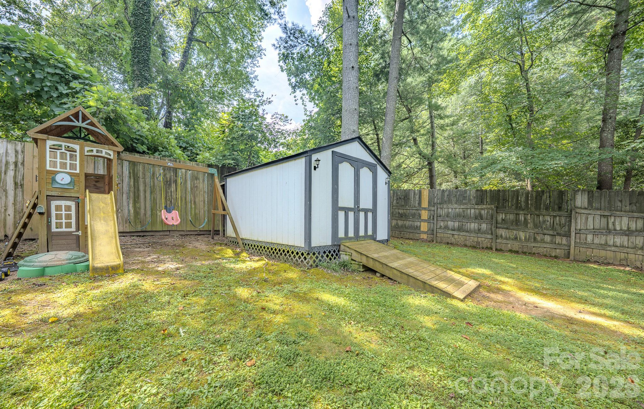 38 Ferenvilla Drive Property Photo 13