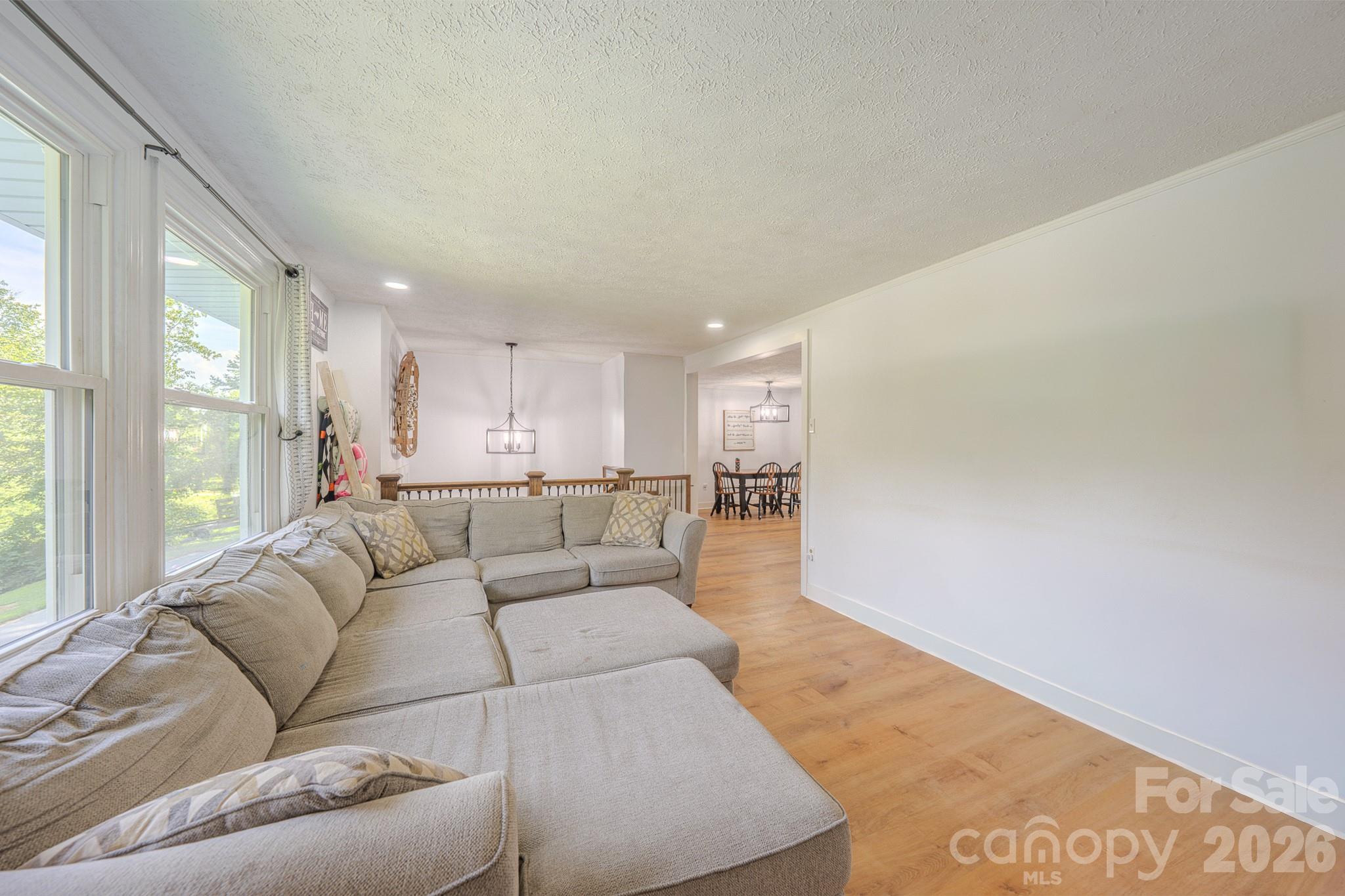 38 Ferenvilla Drive Property Photo 16