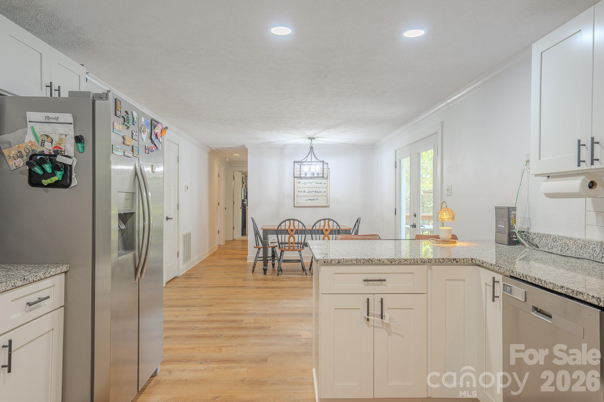 38 Ferenvilla Drive Property Photo 18