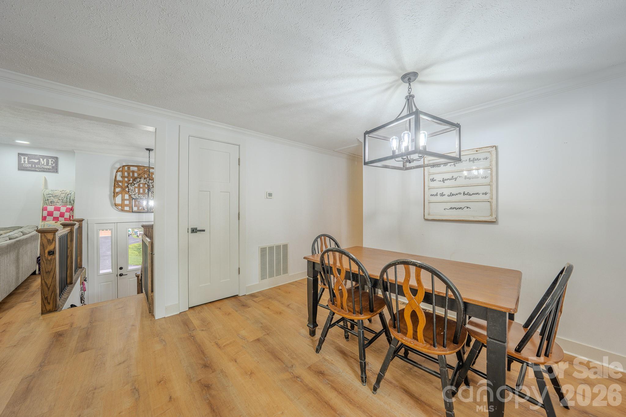 38 Ferenvilla Drive Property Photo 37