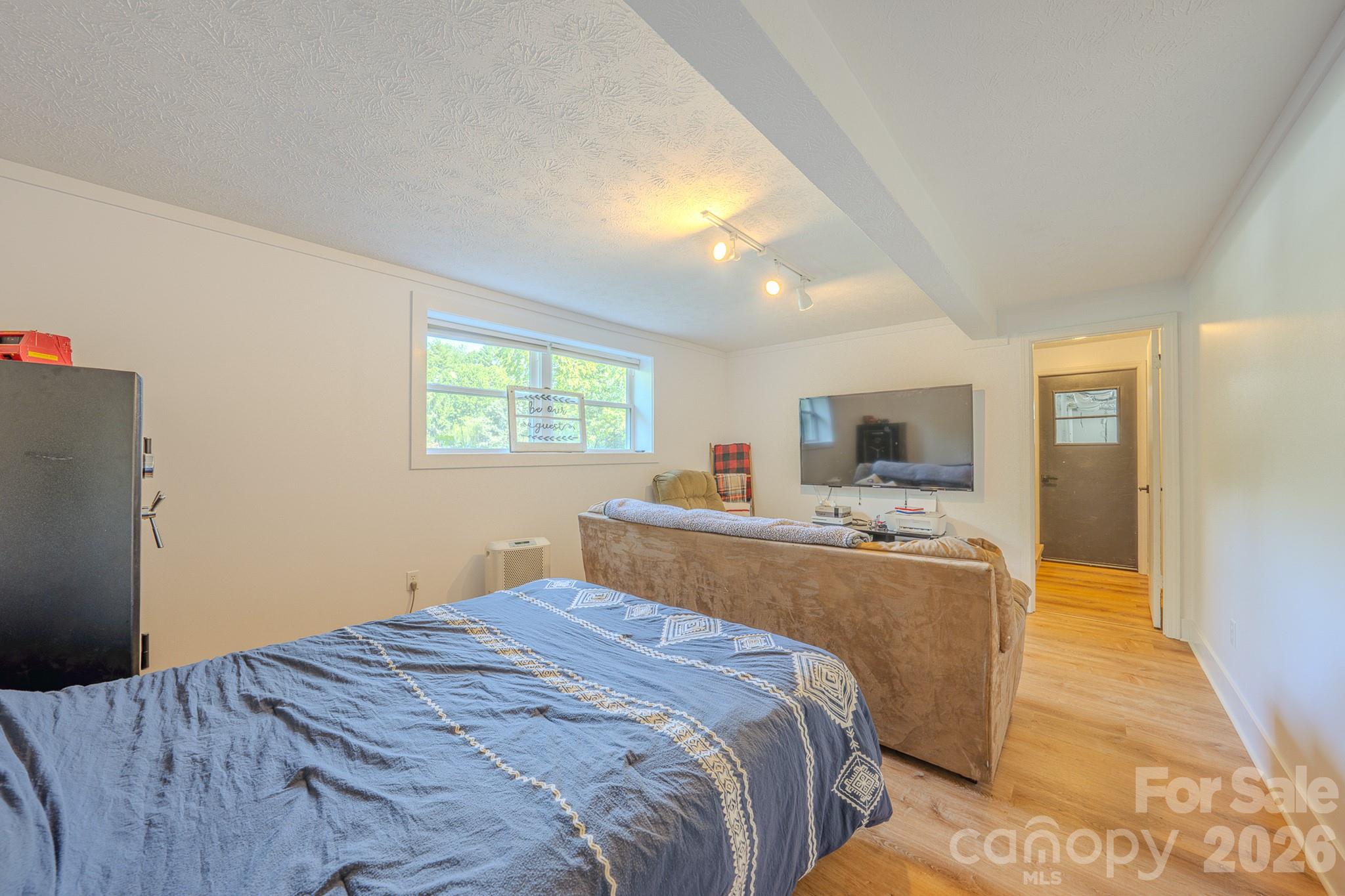 38 Ferenvilla Drive Property Photo 41