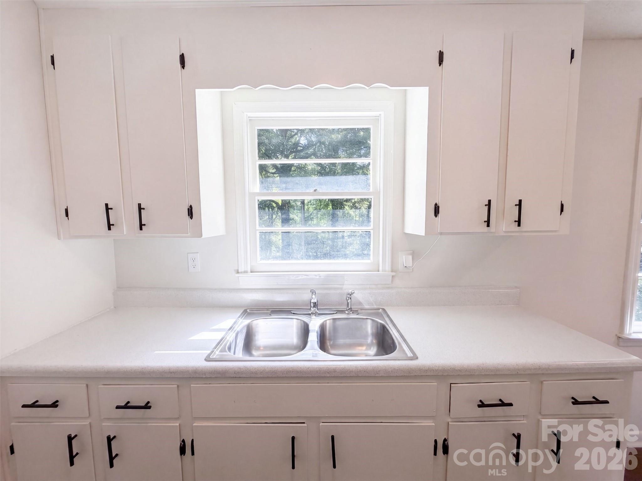 107 Autumn Place Property Photo 7